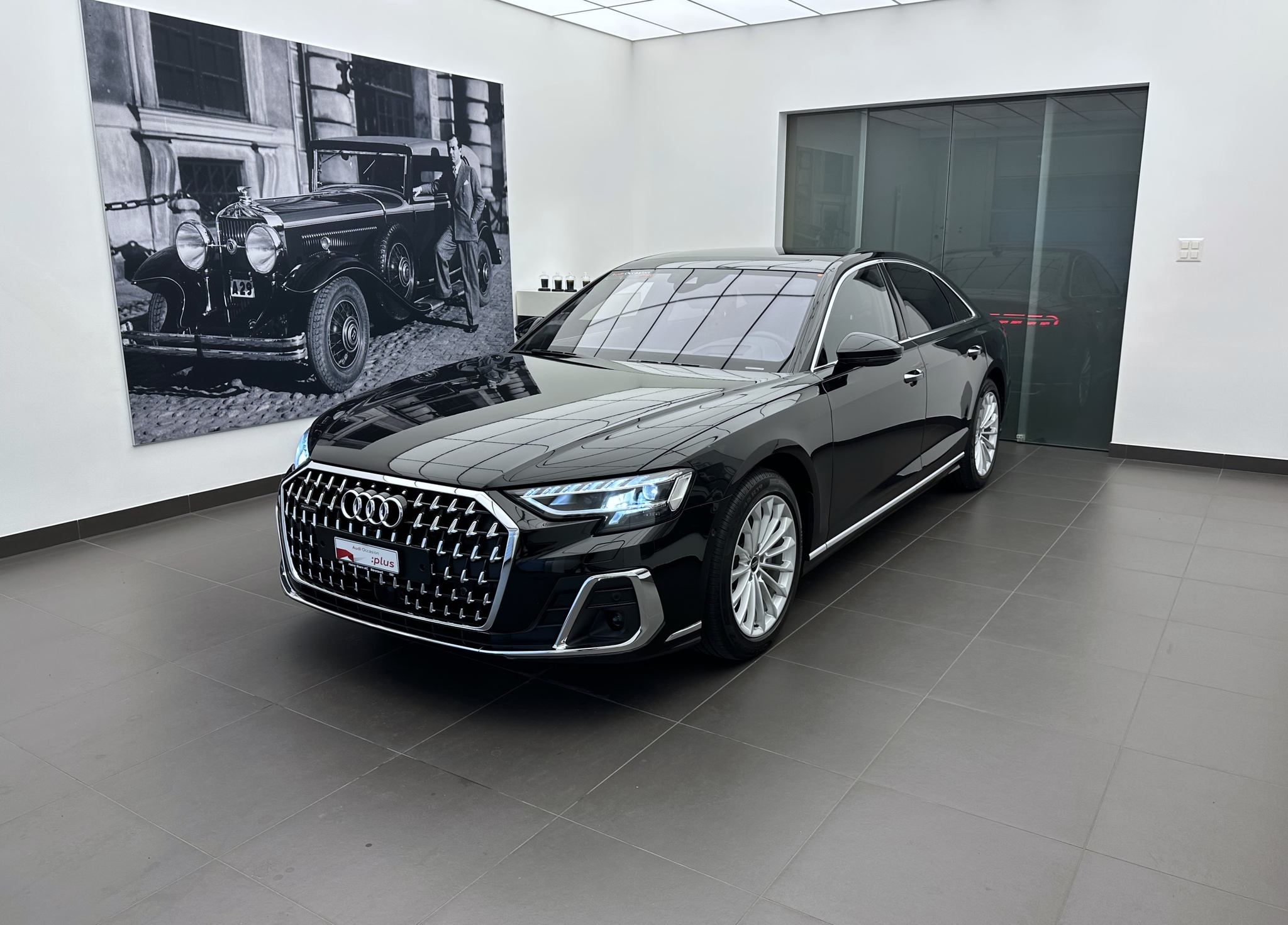 car-image-0