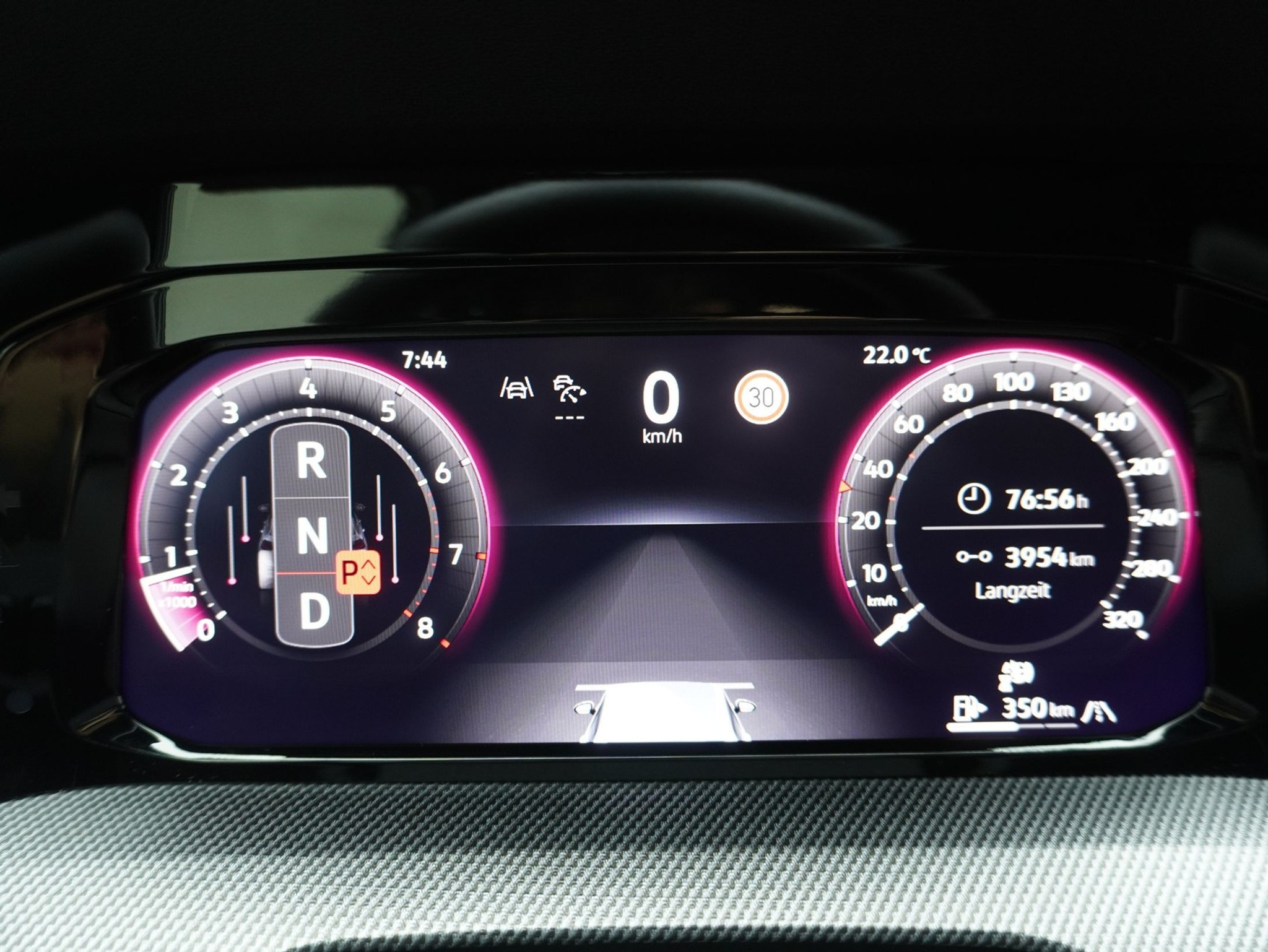 listing desktop thumbnail image 16