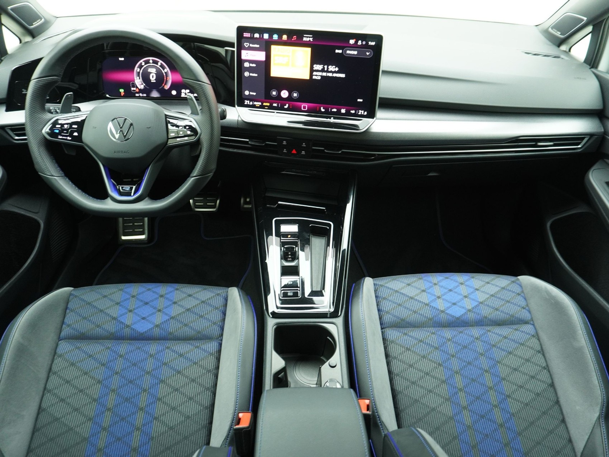 listing desktop thumbnail image 13