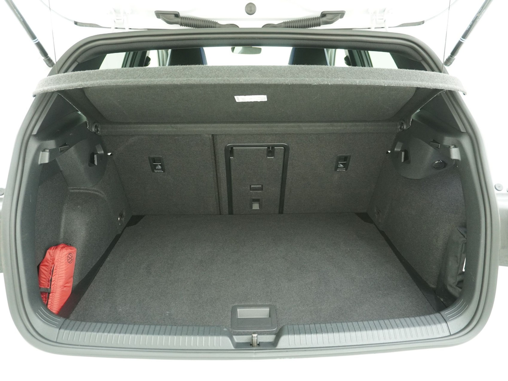 listing desktop thumbnail image 12