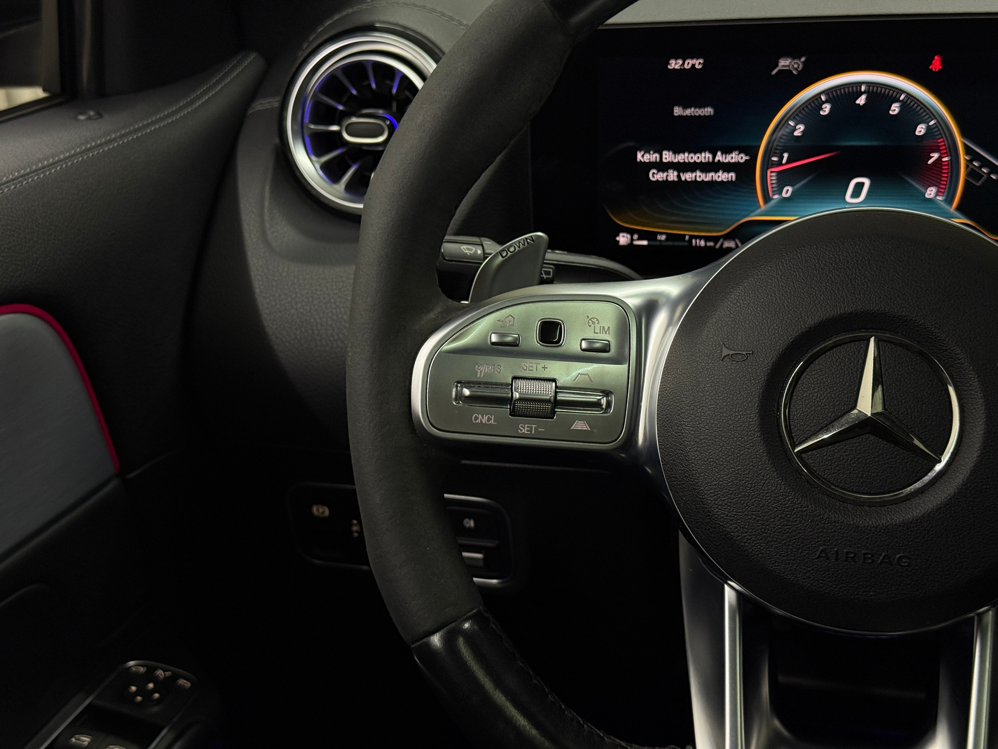 listing desktop thumbnail image 13