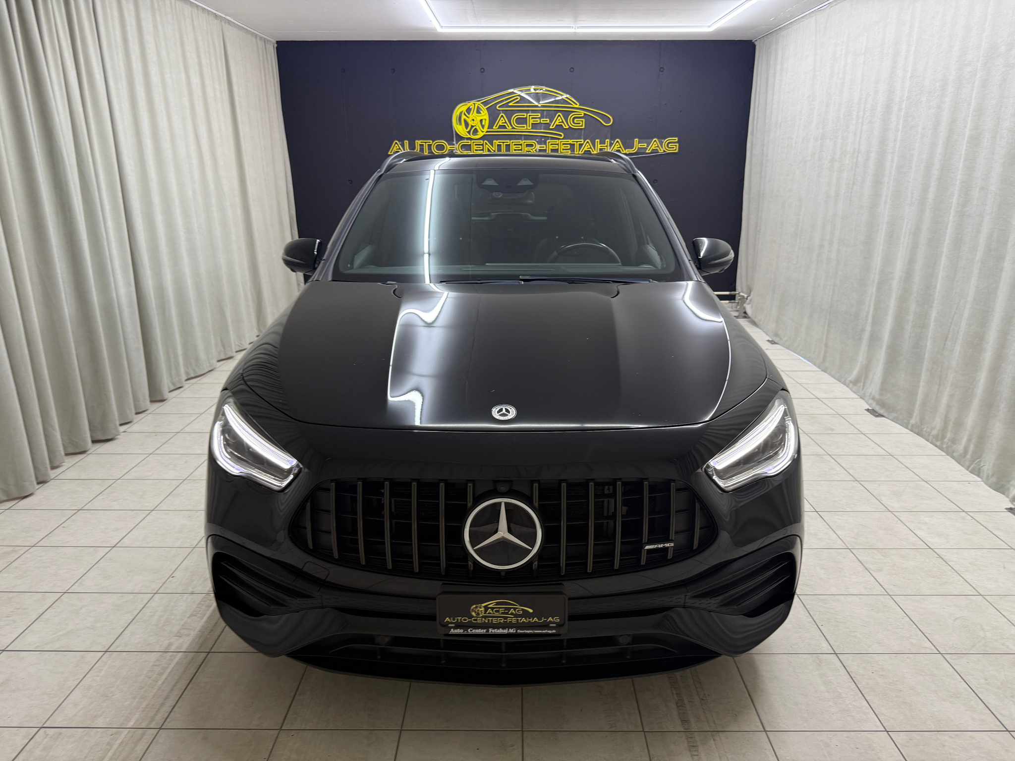 listing desktop thumbnail image 1