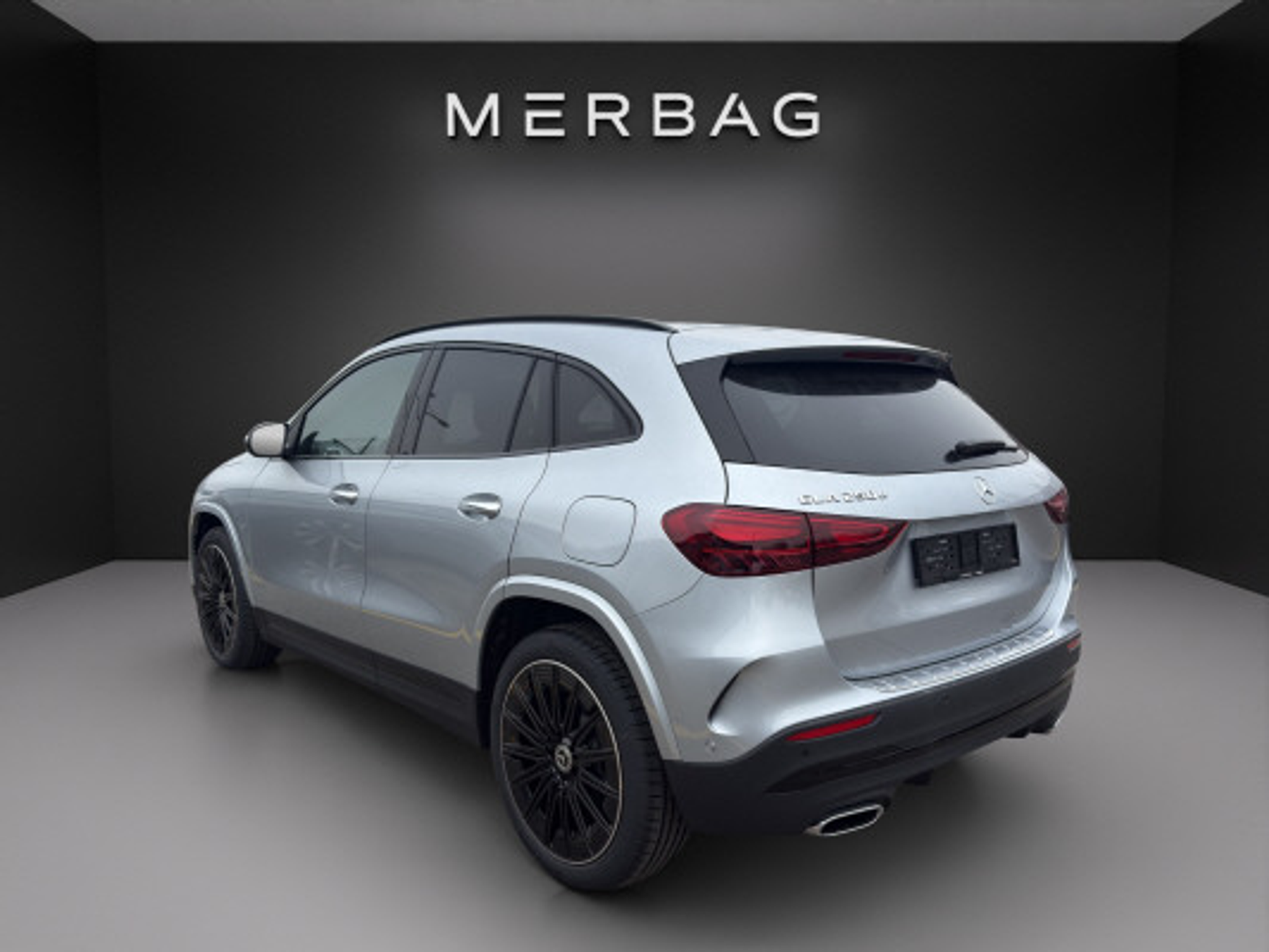 listing desktop thumbnail image 1