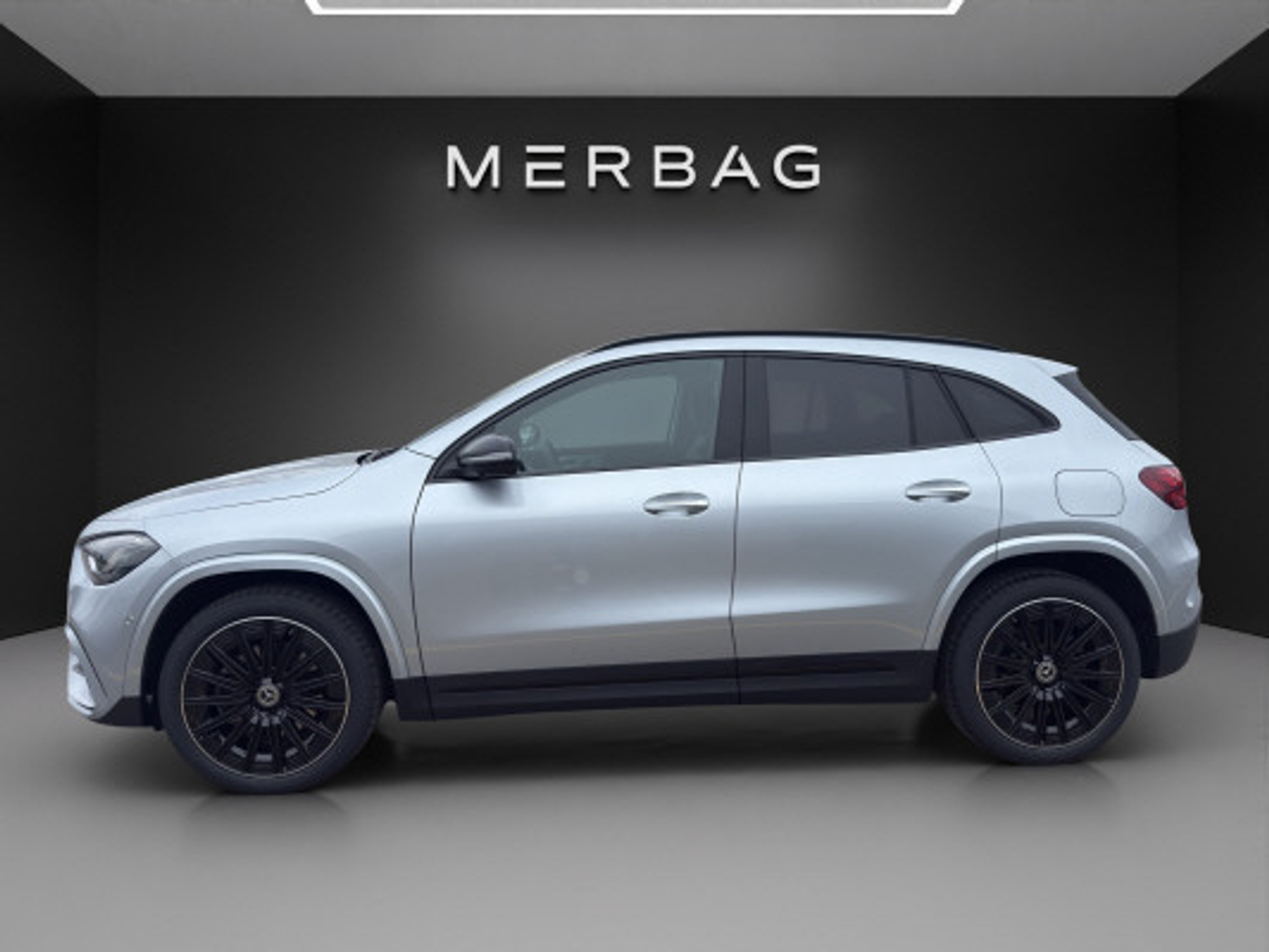 listing desktop thumbnail image 3