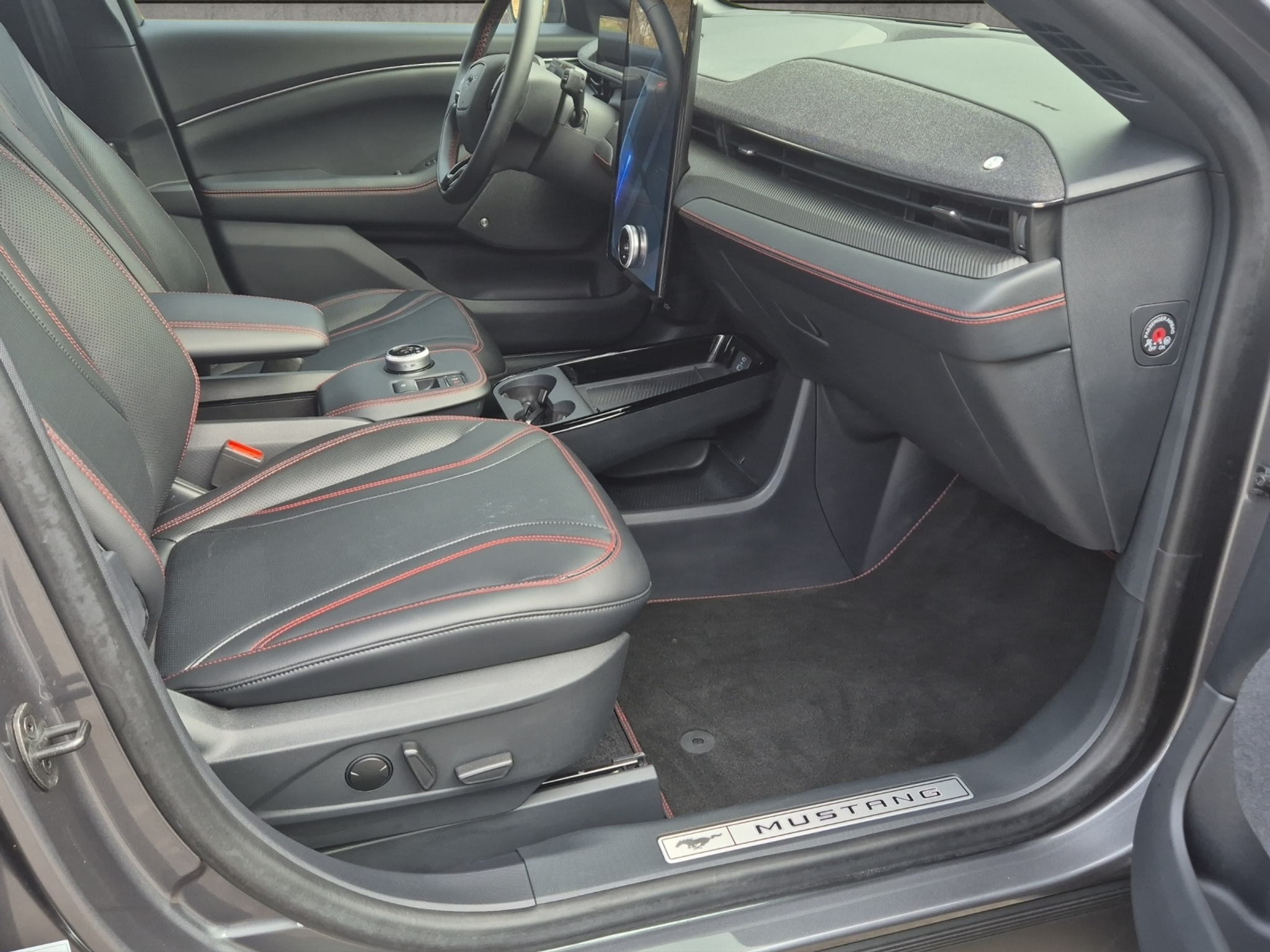 listing desktop thumbnail image 17