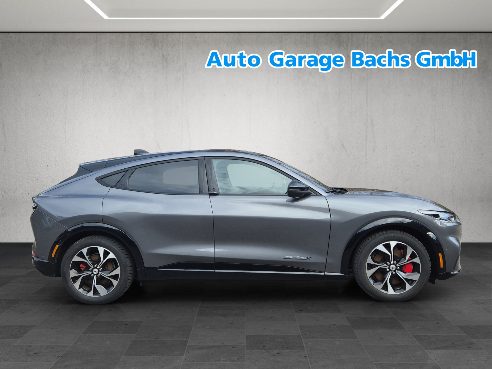 listing desktop thumbnail image 6