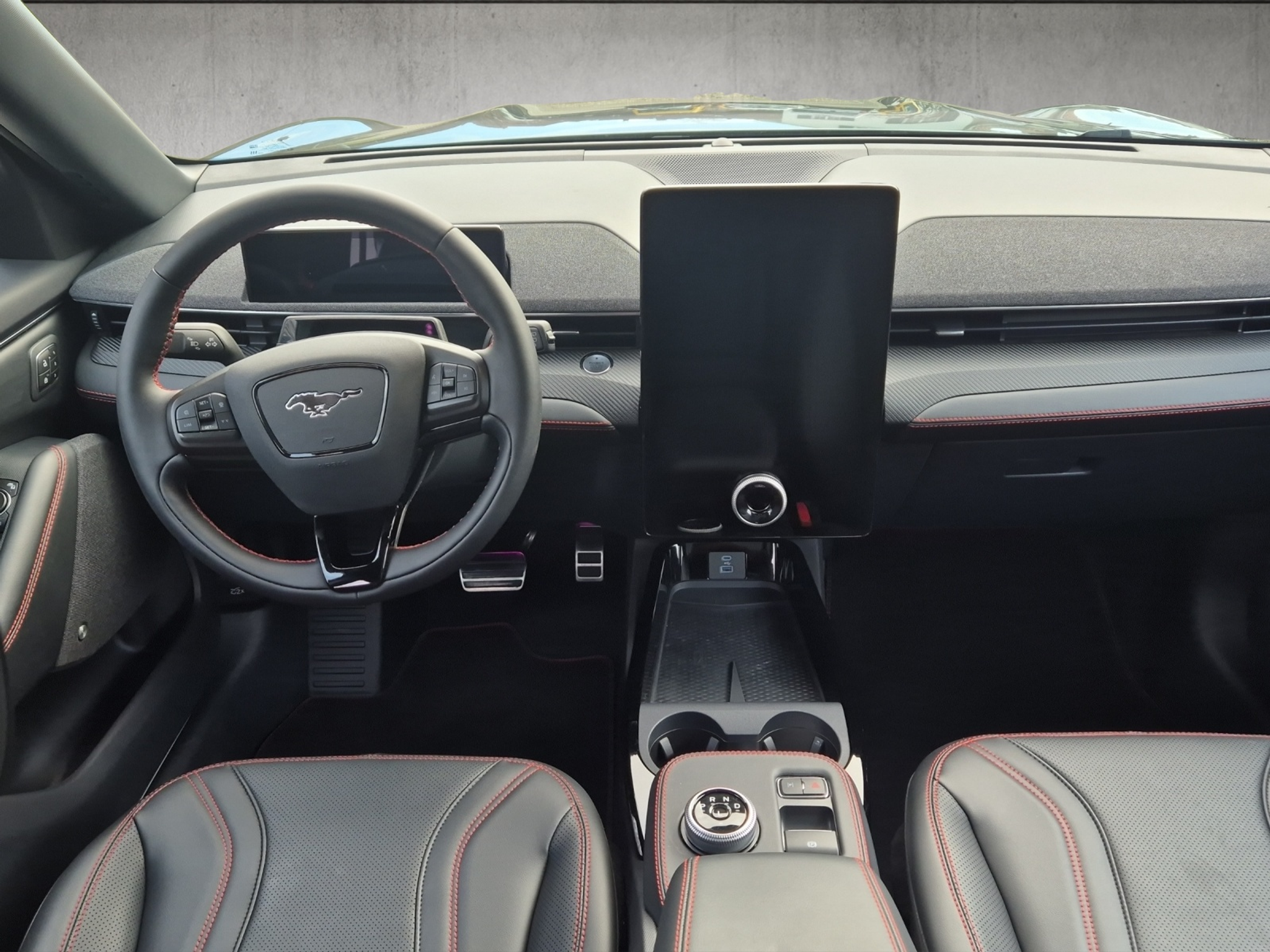 listing desktop thumbnail image 13