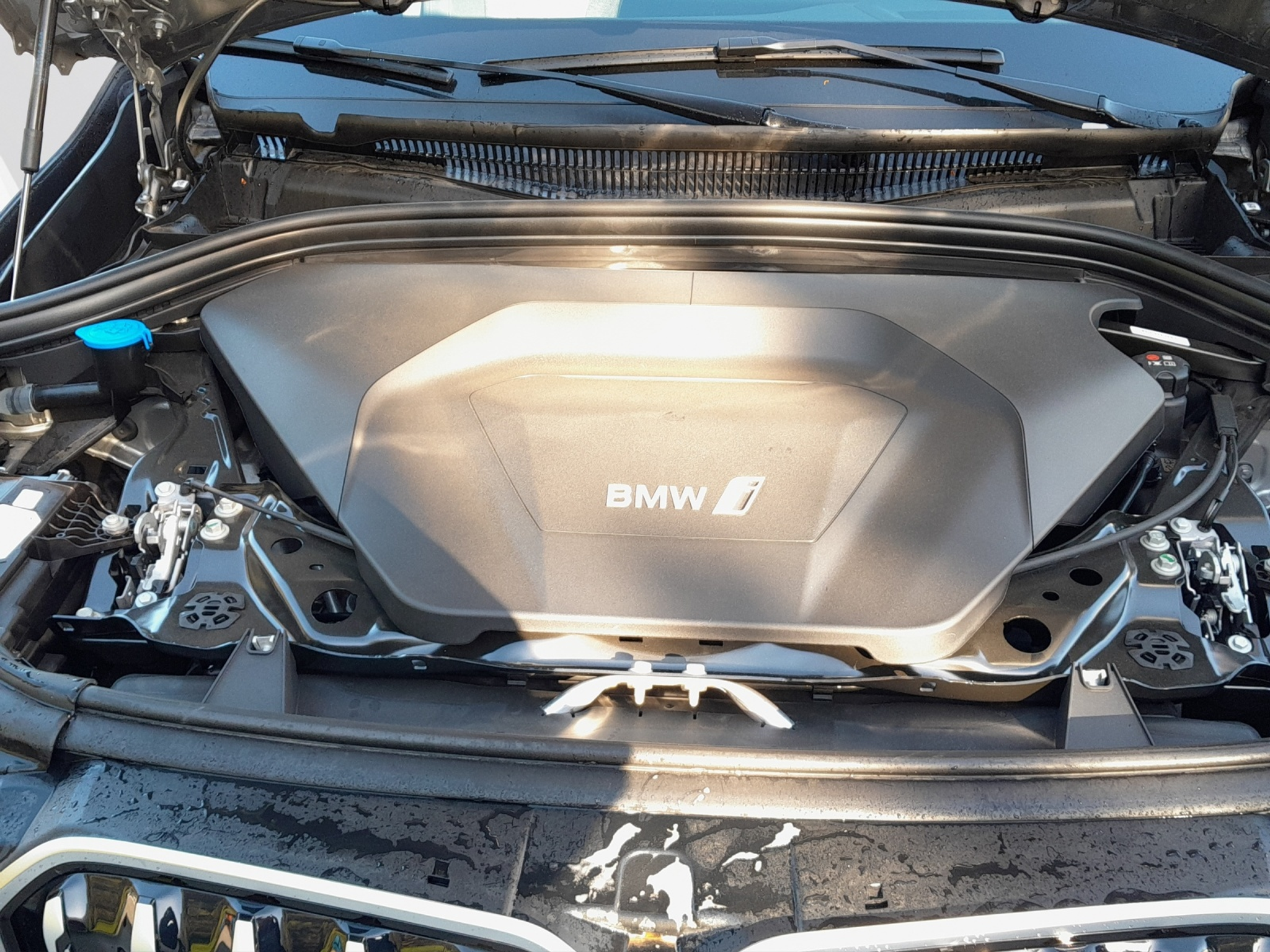 listing desktop thumbnail image 14