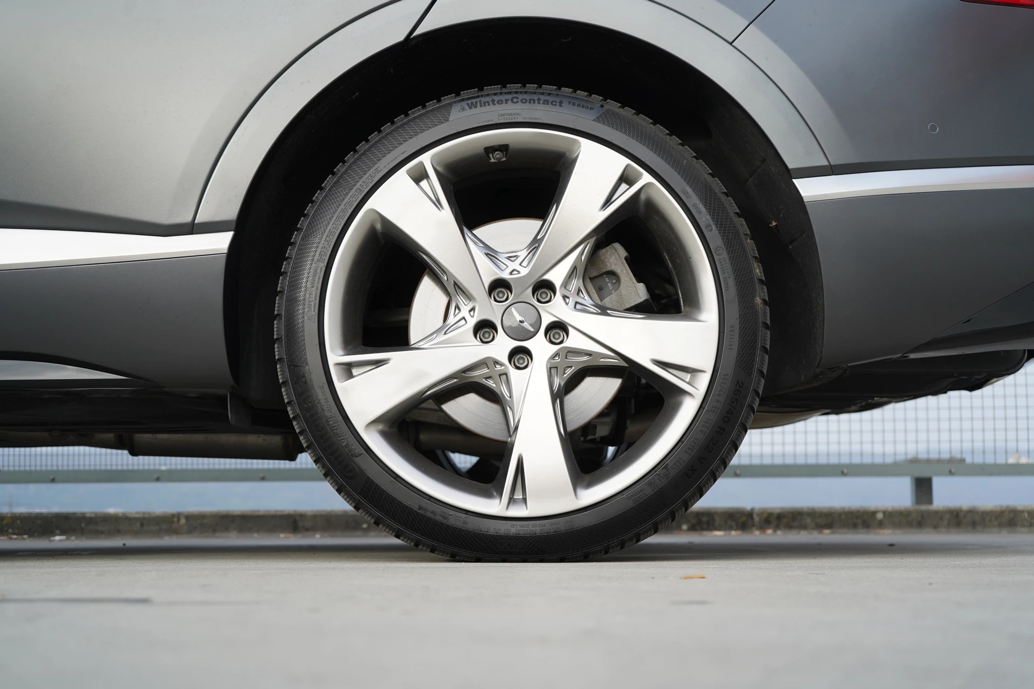 listing desktop thumbnail image 17