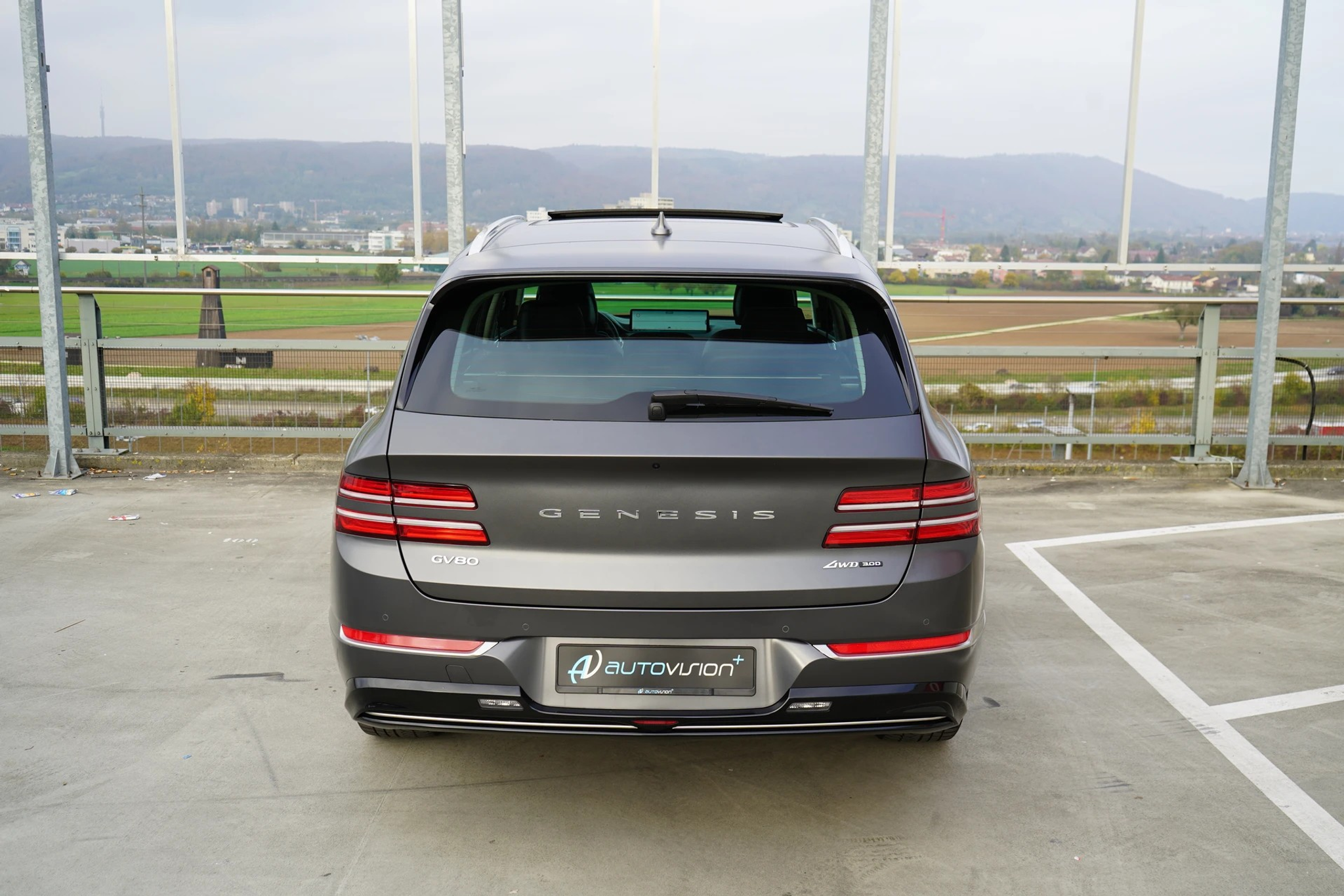 listing desktop thumbnail image 14