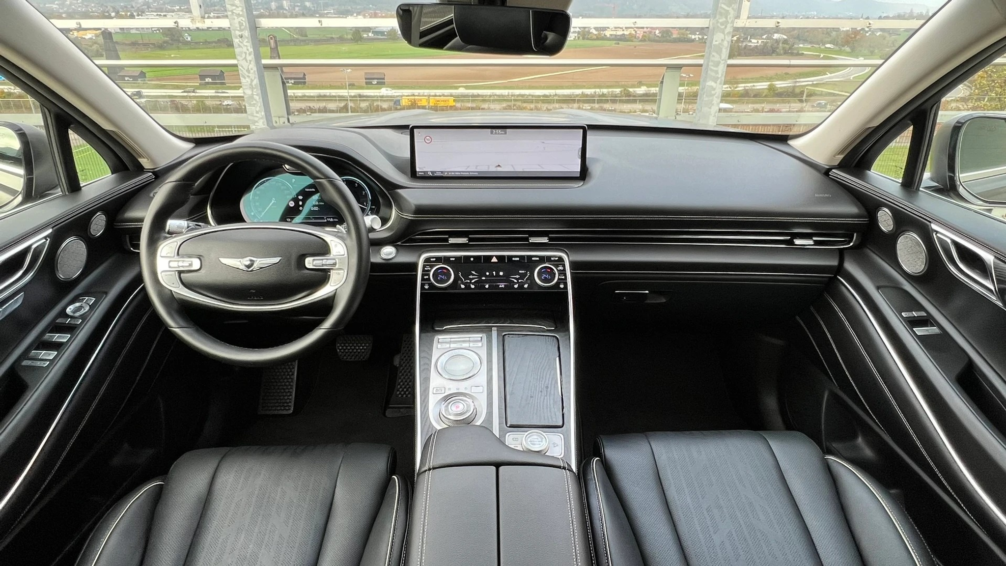 listing desktop thumbnail image 18