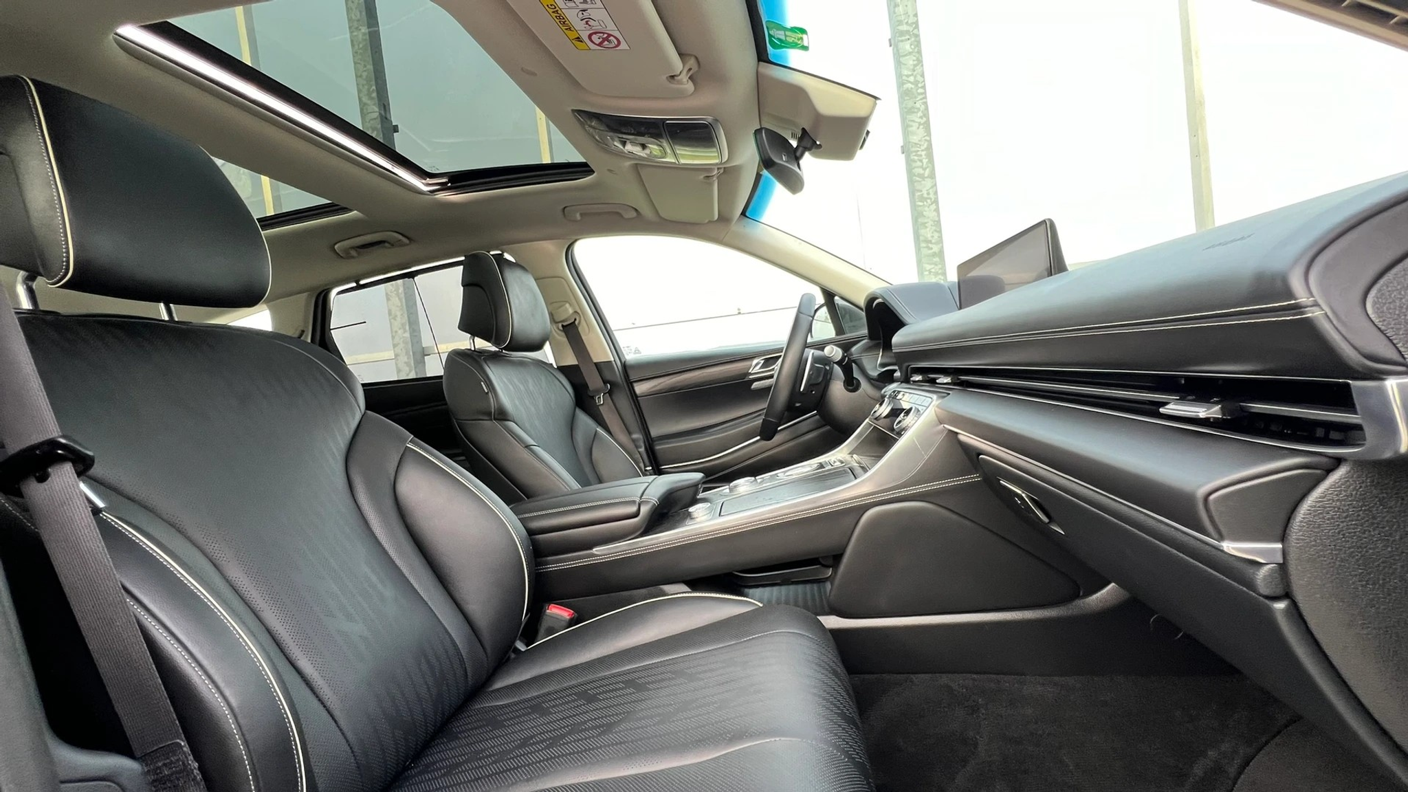 listing desktop thumbnail image 23