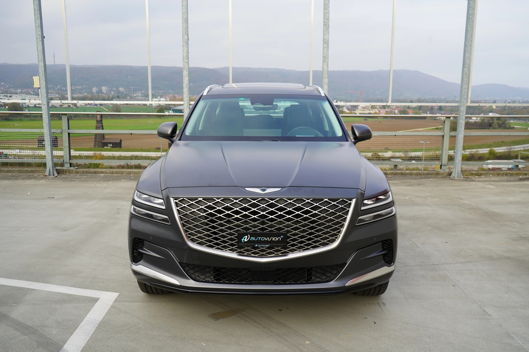 listing desktop thumbnail image 12