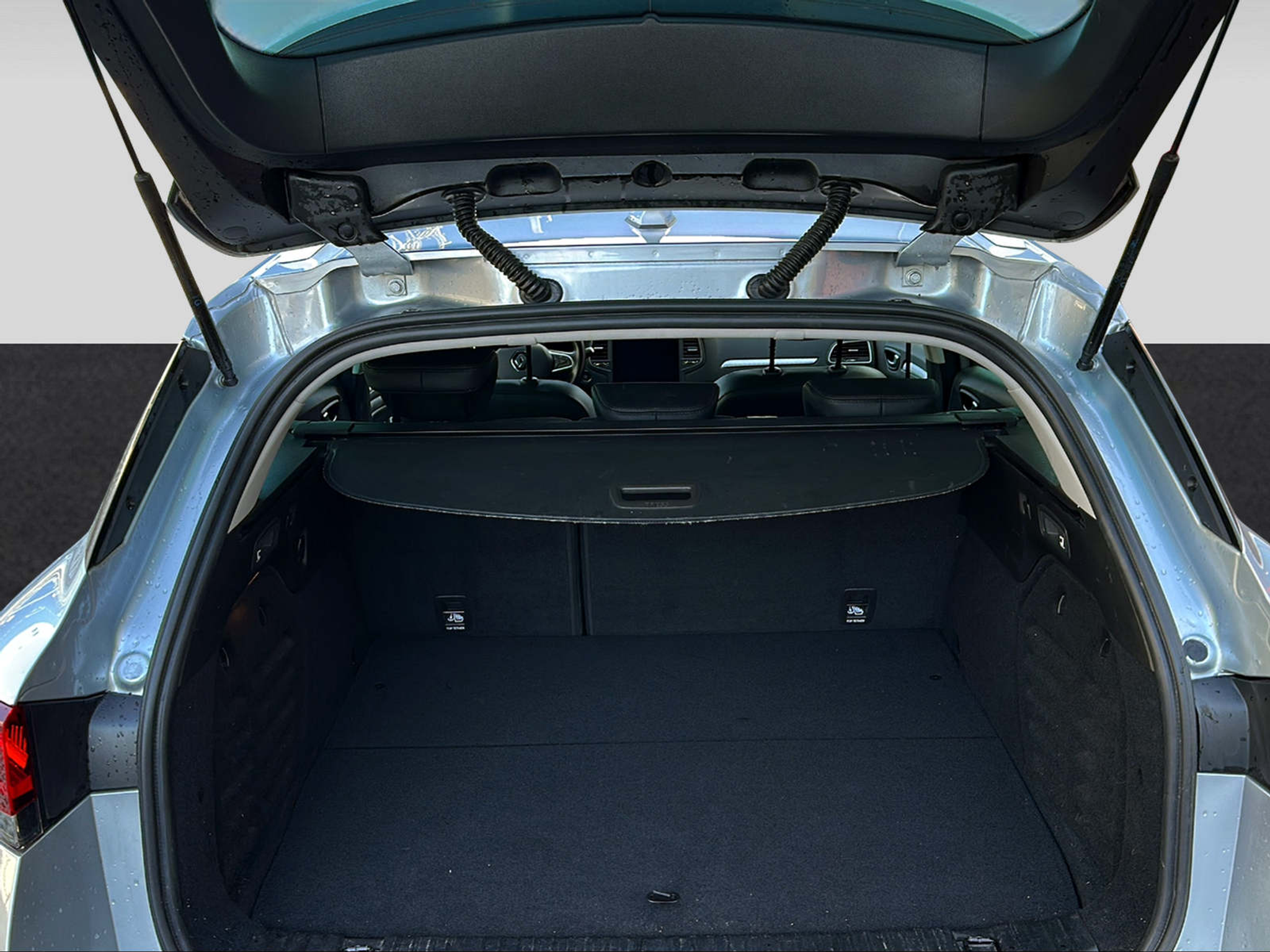 listing desktop thumbnail image 12