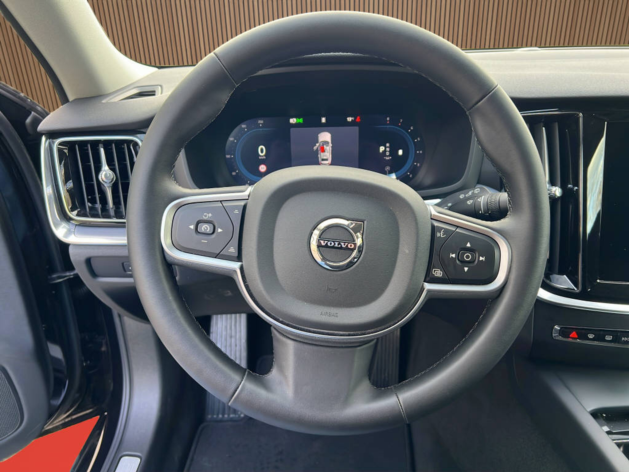 listing desktop thumbnail image 10