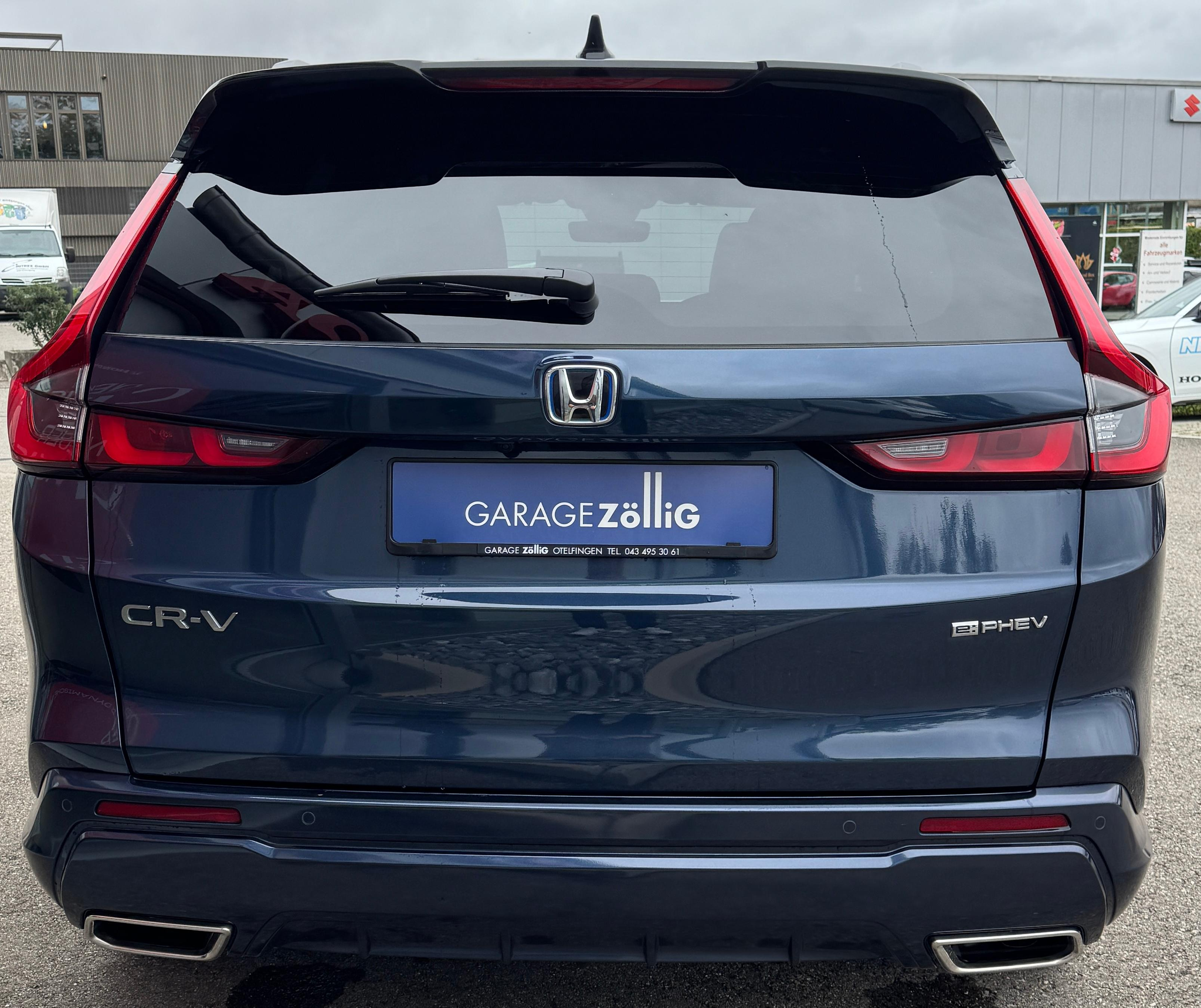 listing desktop thumbnail image 6