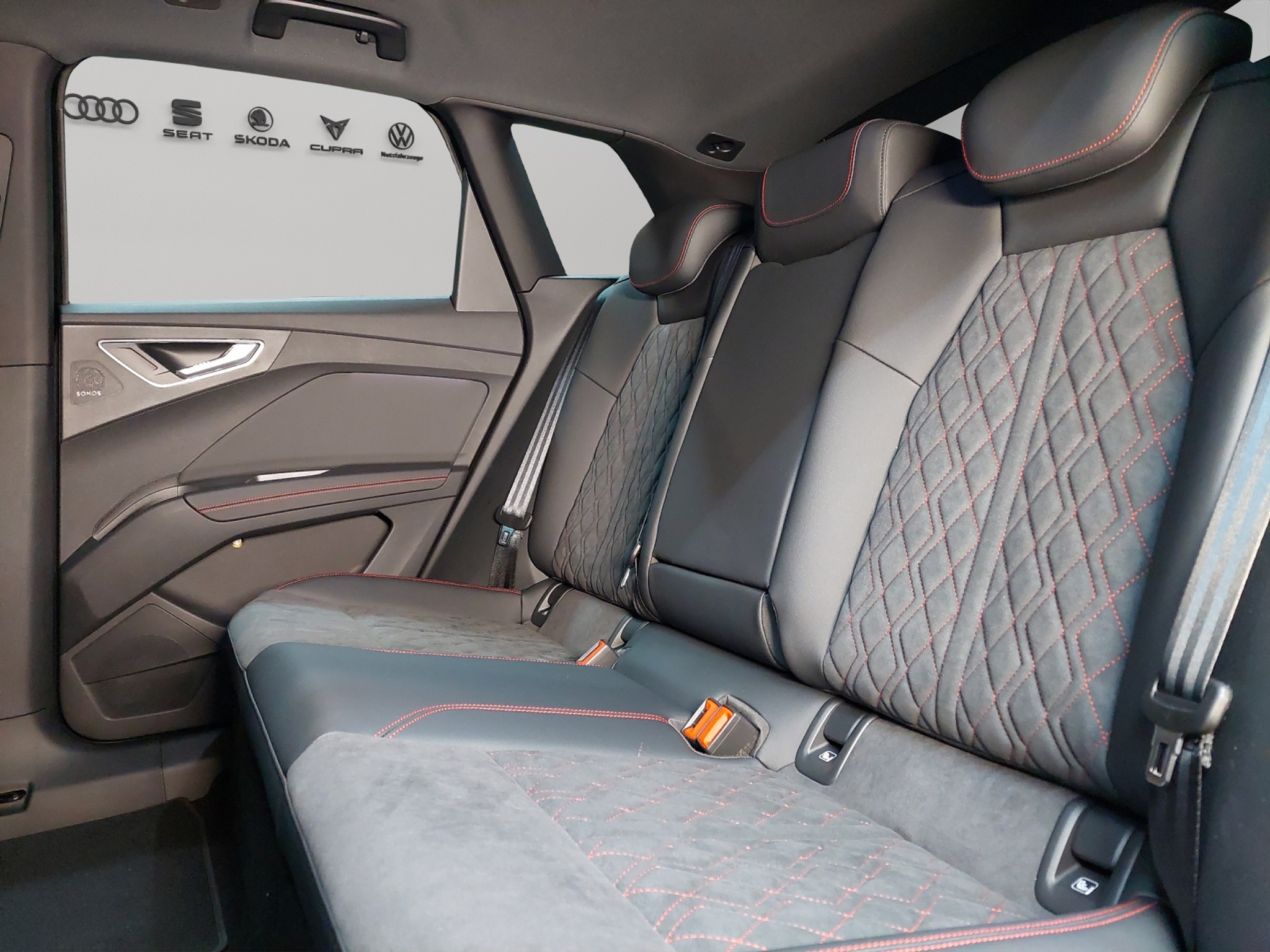 car-image-8