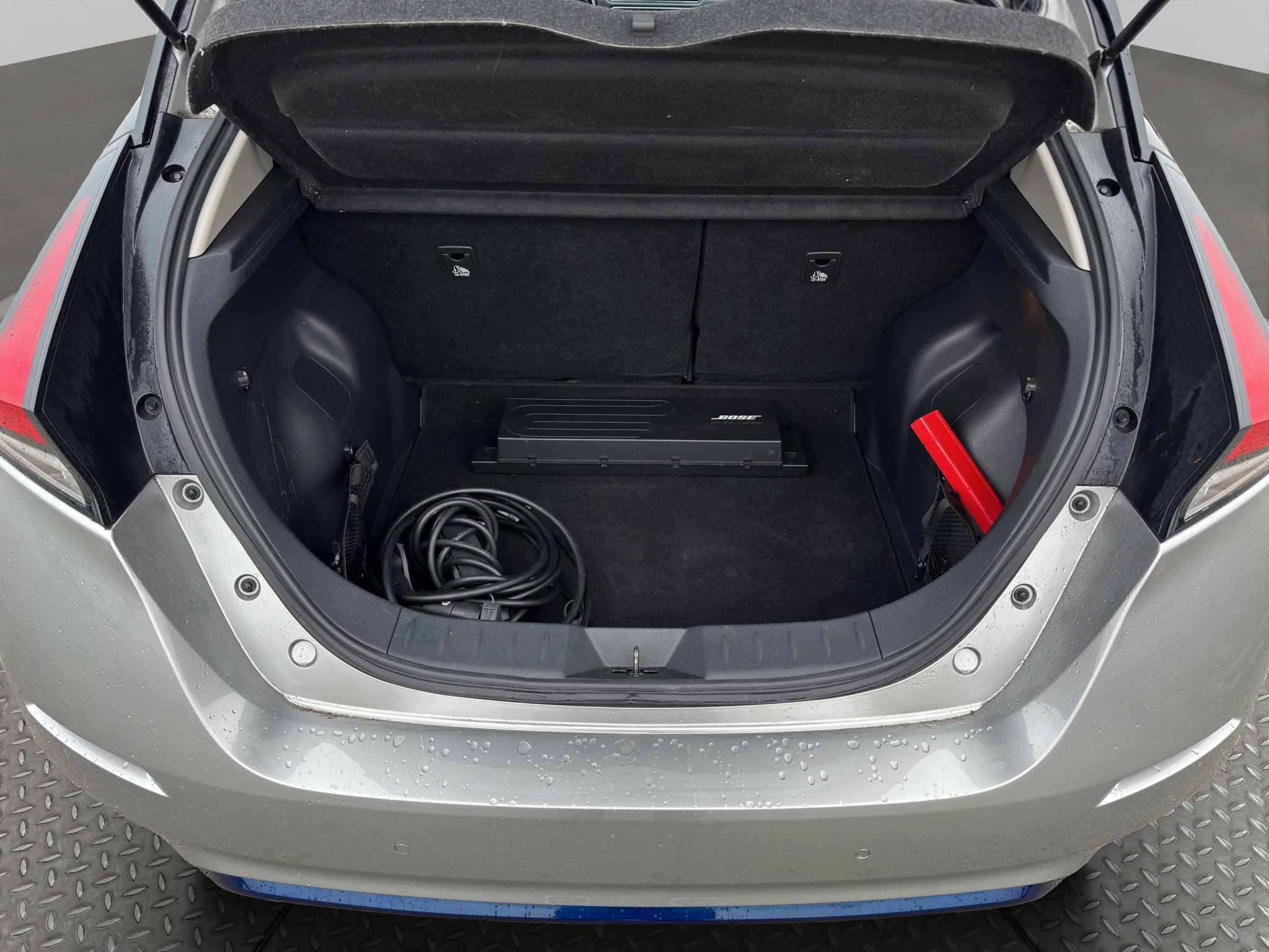 listing desktop thumbnail image 15