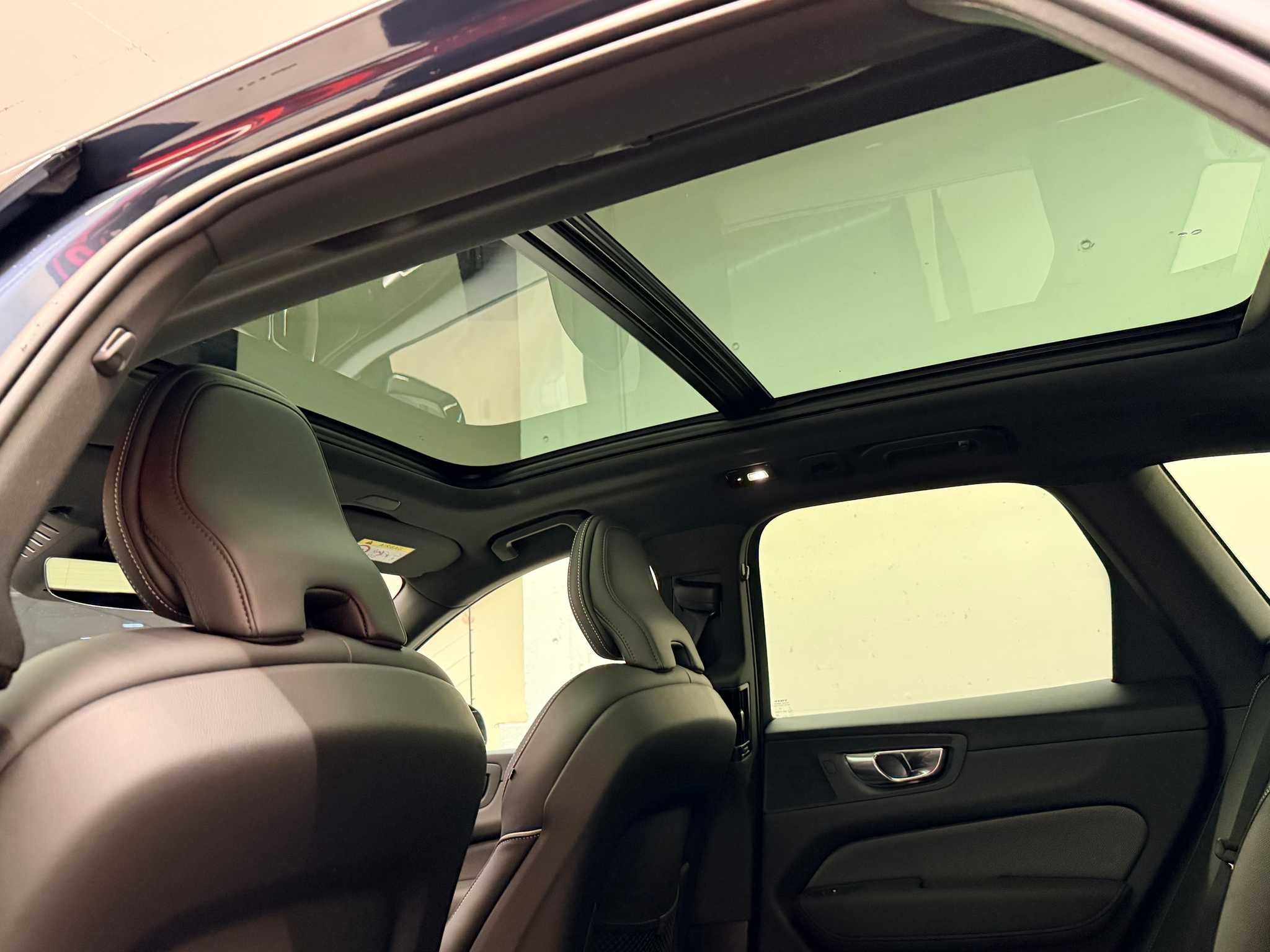 listing desktop thumbnail image 17