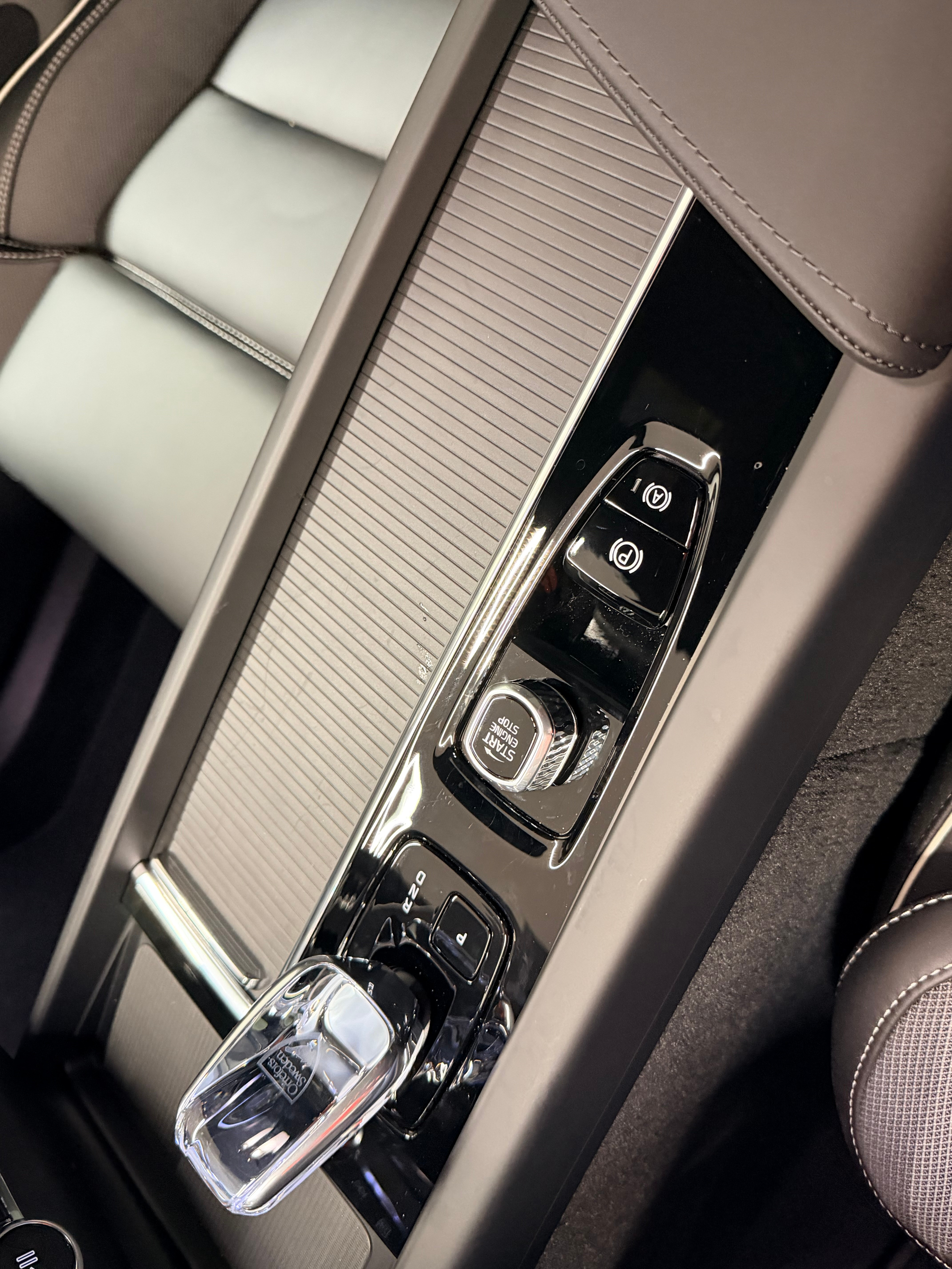 listing desktop thumbnail image 23