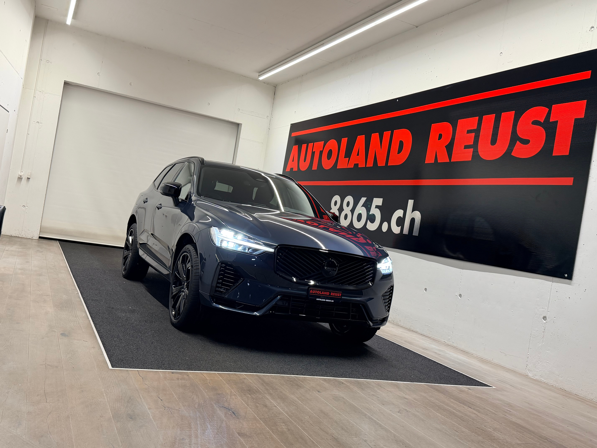 listing desktop thumbnail image 0