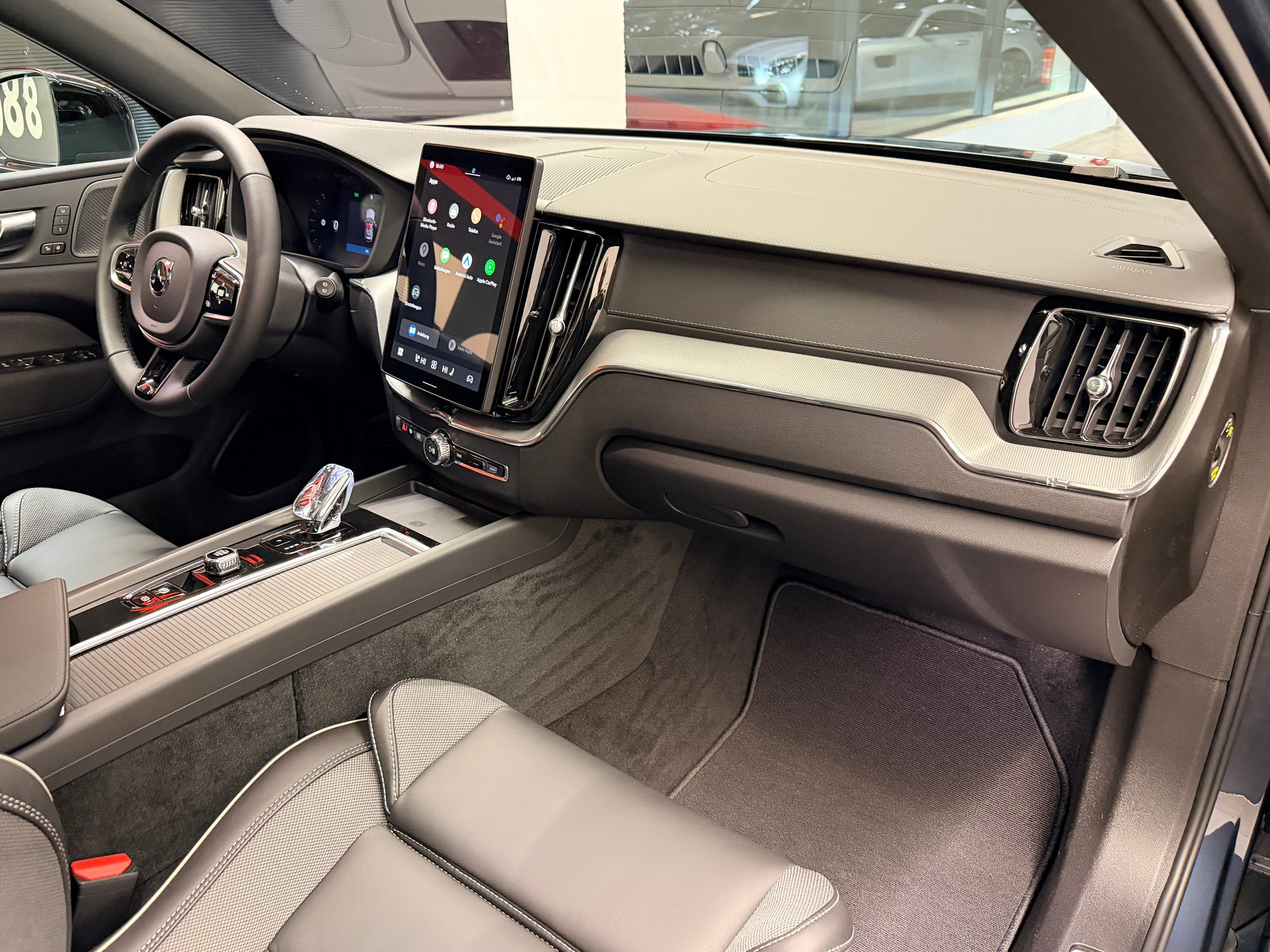 listing desktop thumbnail image 20