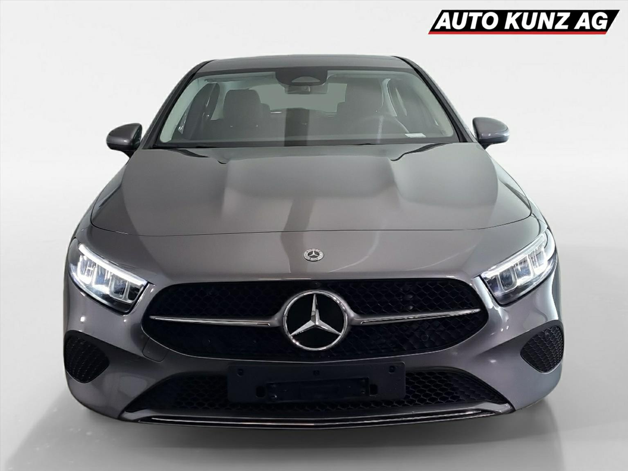 listing desktop thumbnail image 2