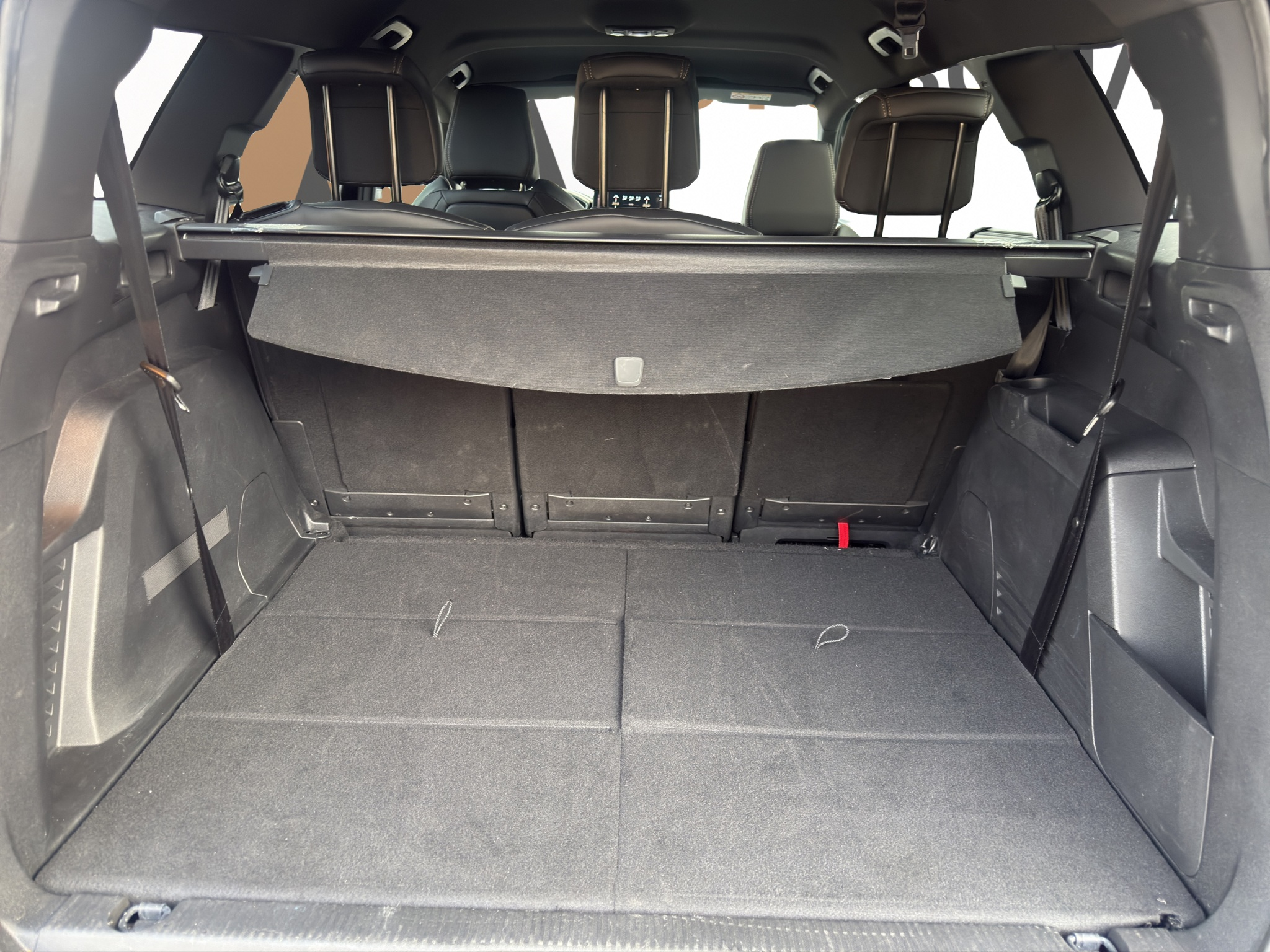 listing desktop thumbnail image 17