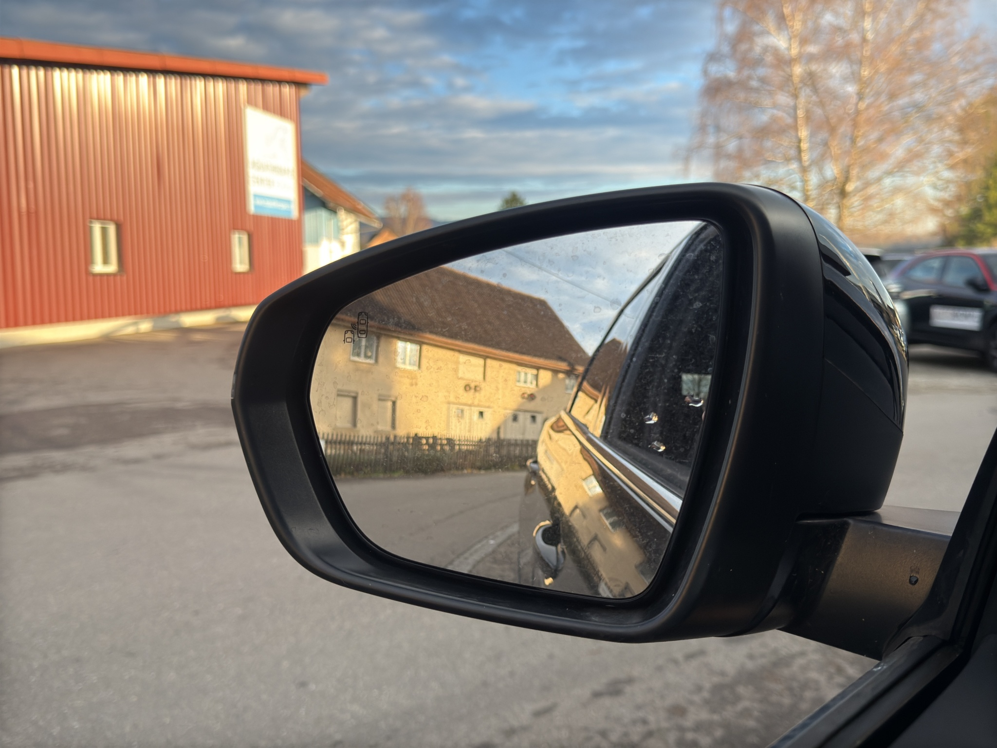 listing desktop thumbnail image 22