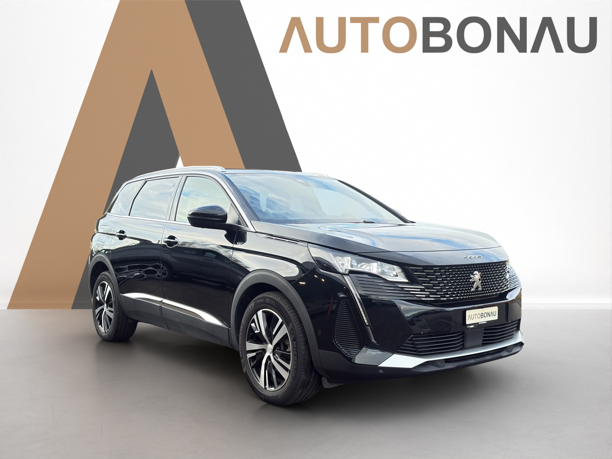 listing desktop thumbnail image 6