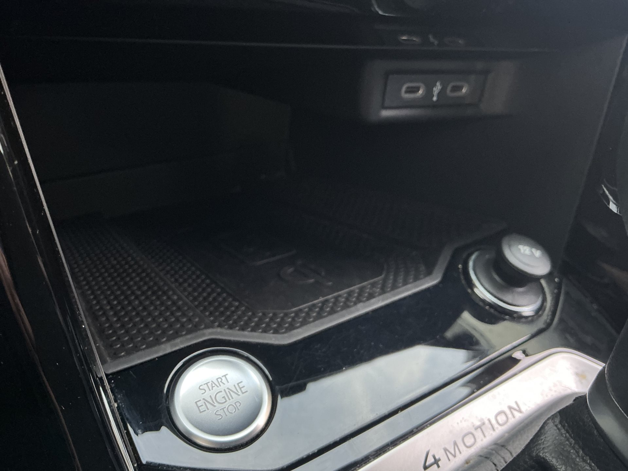 listing desktop thumbnail image 23