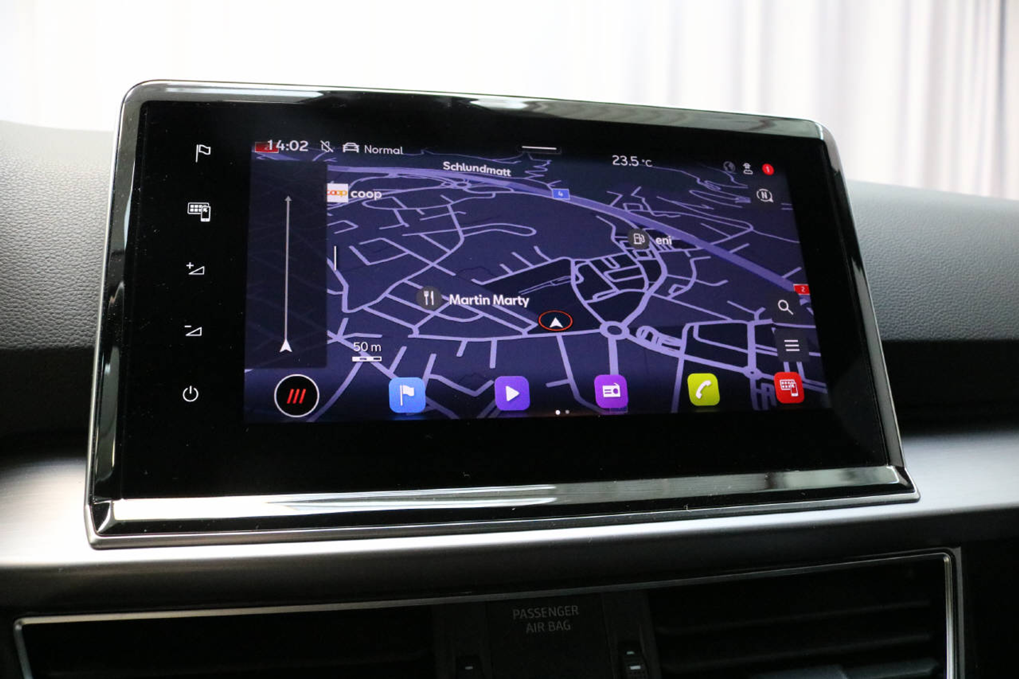 listing desktop thumbnail image 7