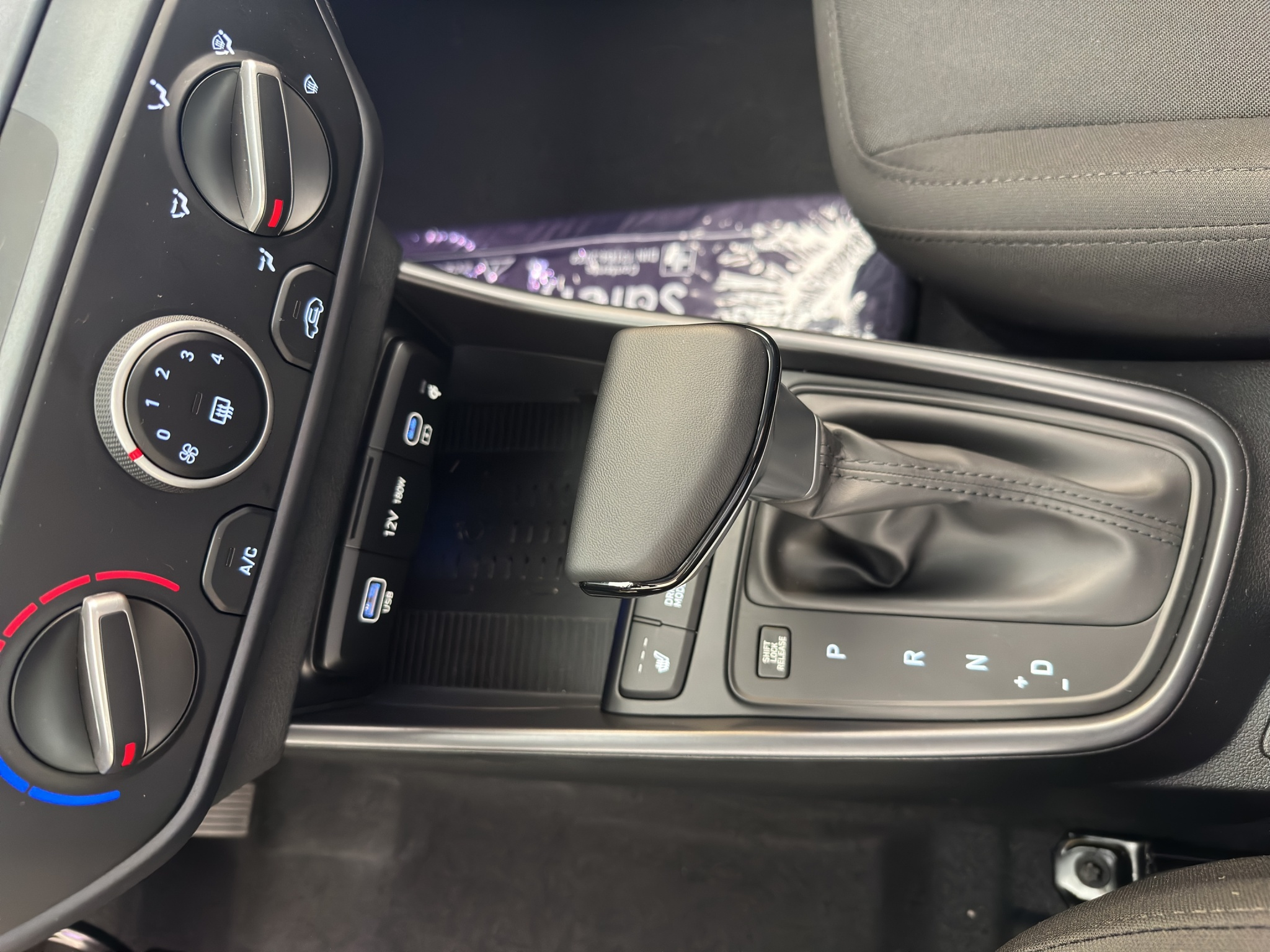 listing desktop thumbnail image 11