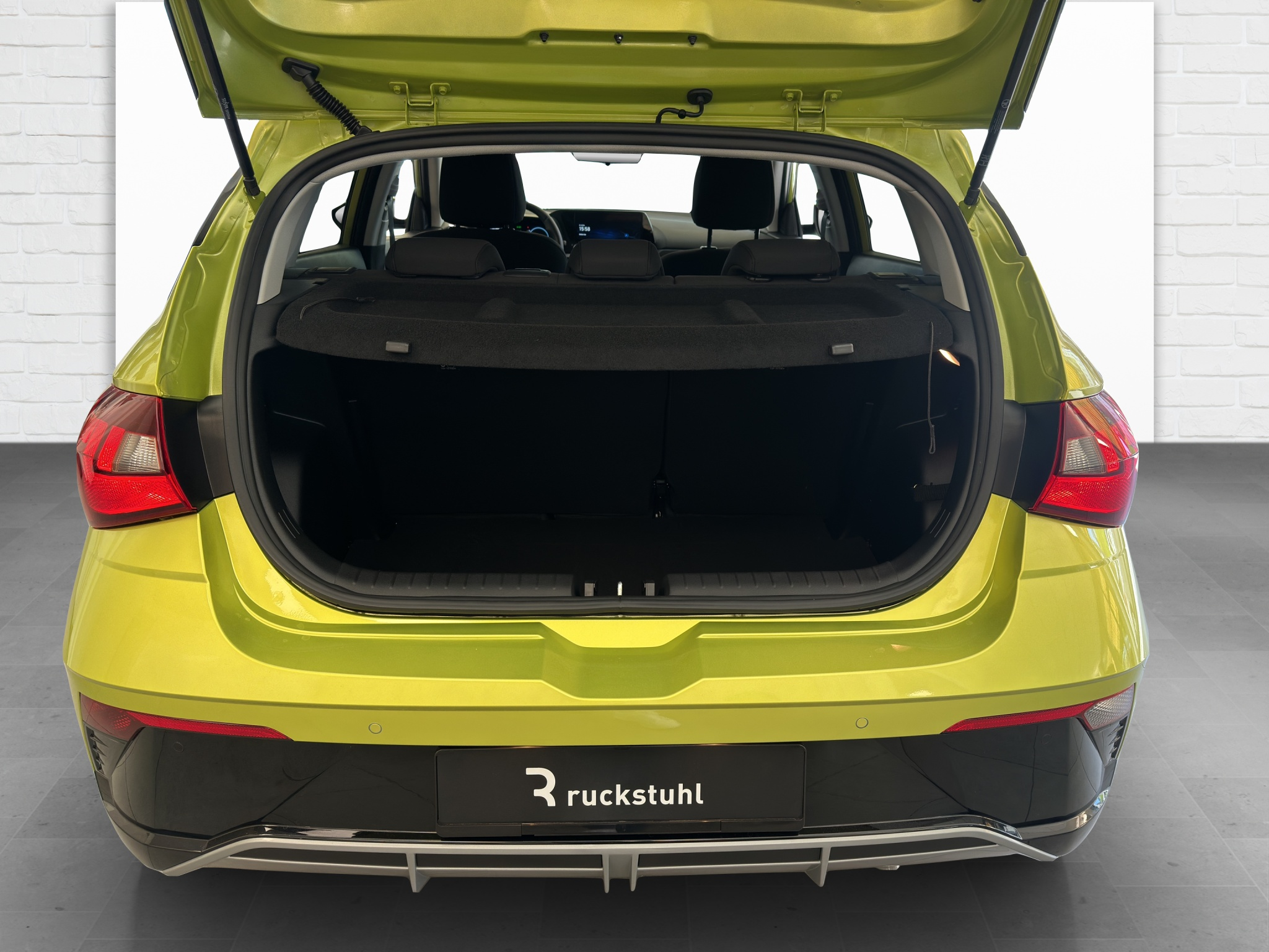 listing desktop thumbnail image 12