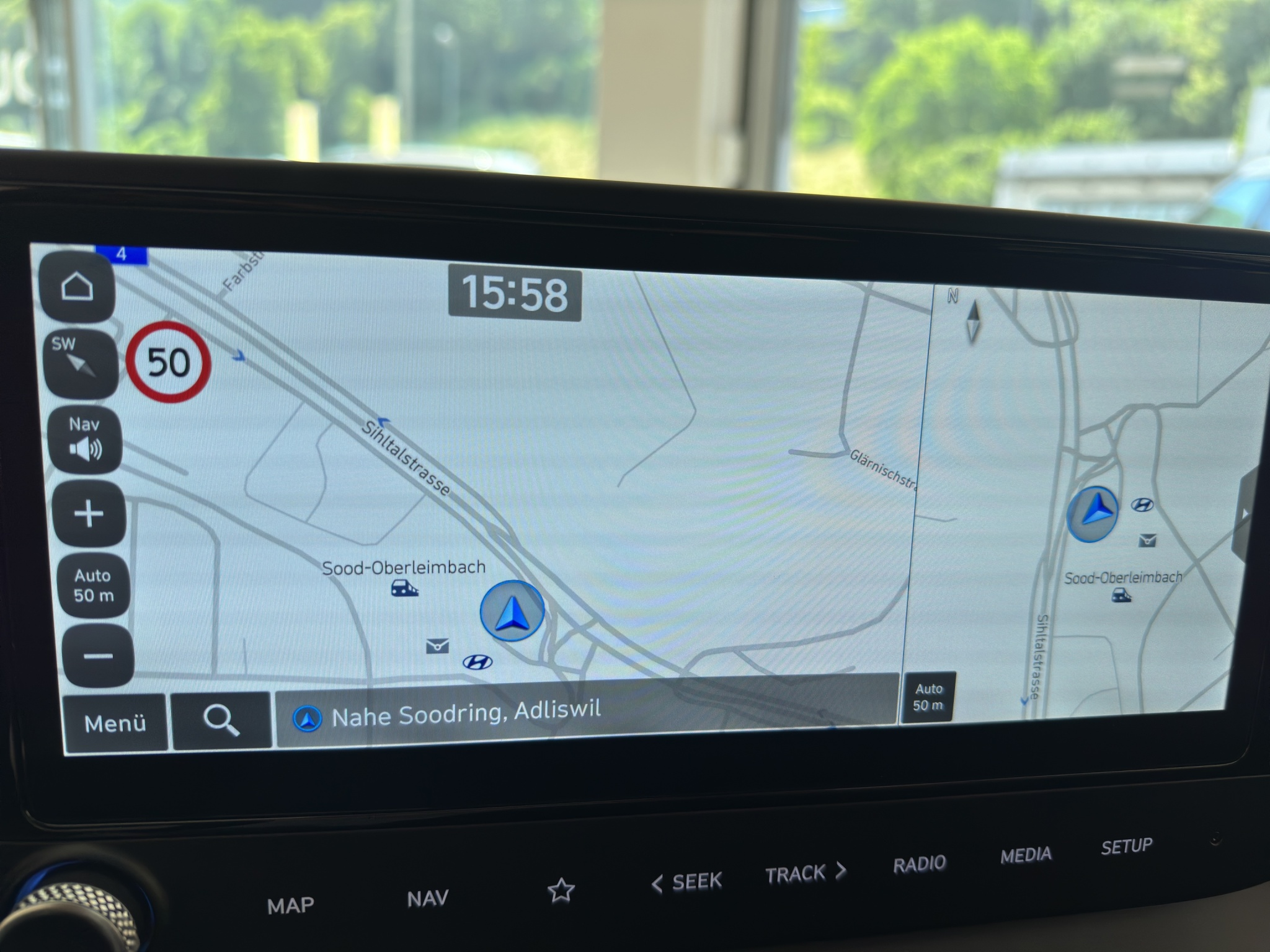 listing desktop thumbnail image 9