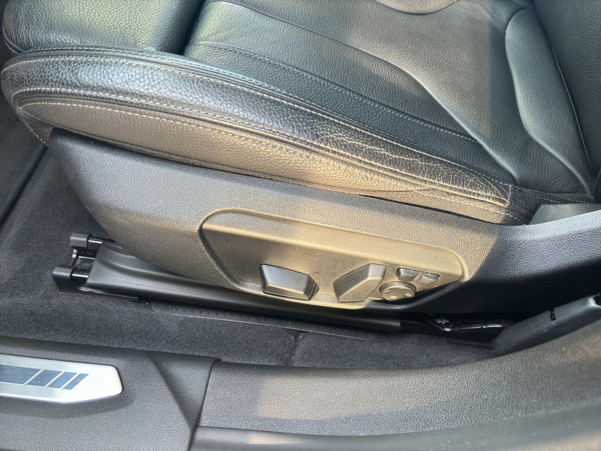 listing desktop thumbnail image 21