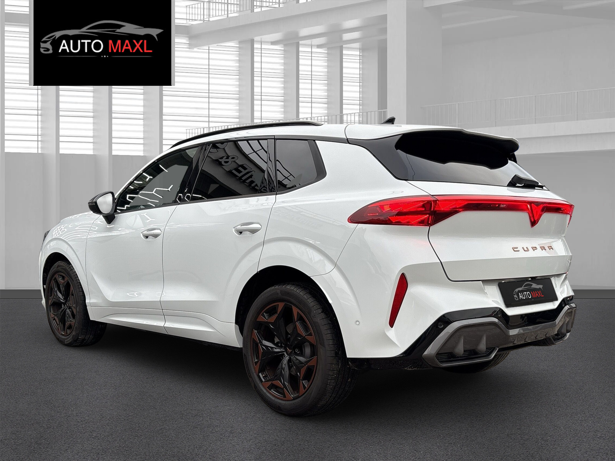 listing desktop thumbnail image 3