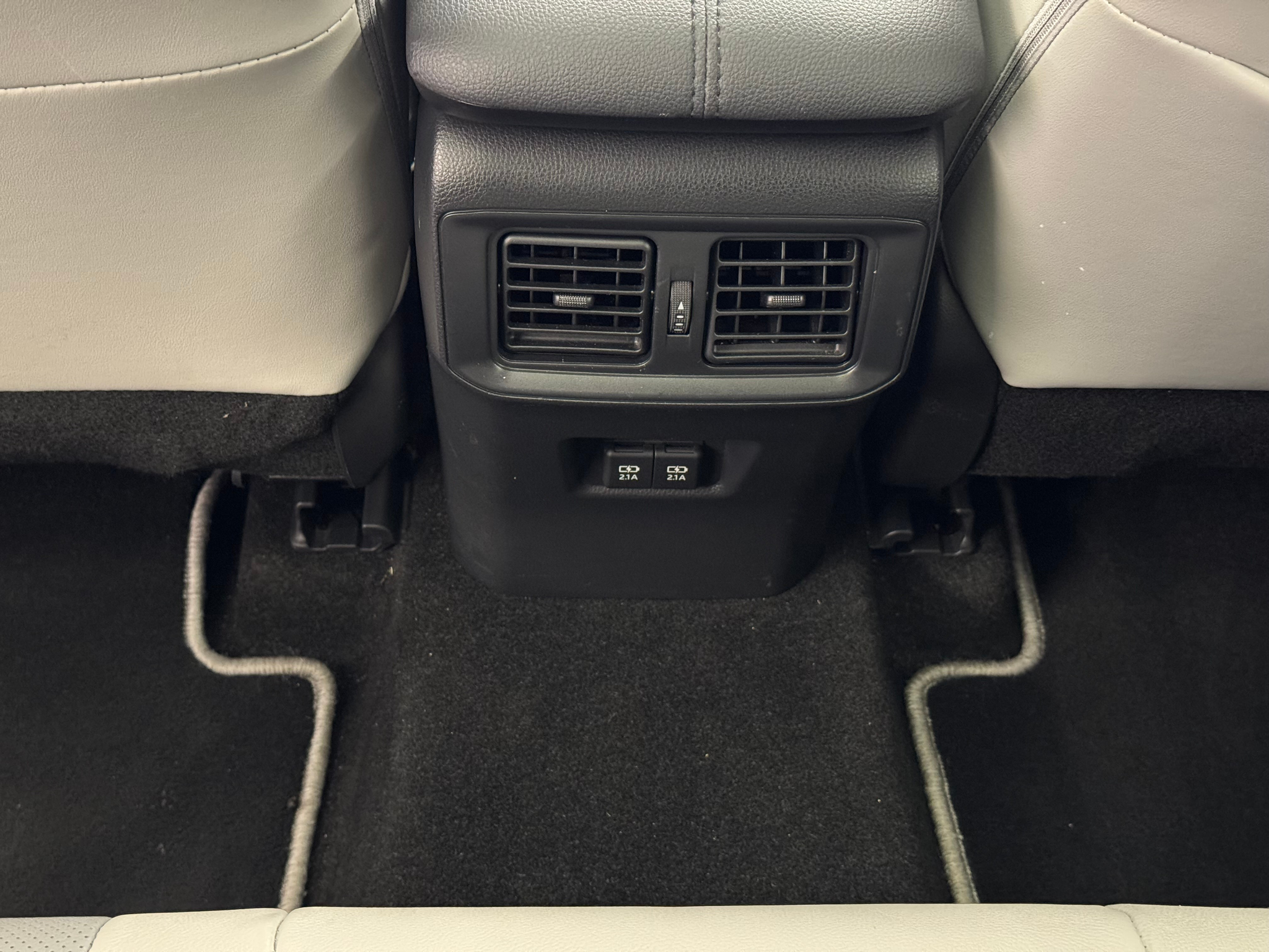 listing desktop thumbnail image 17