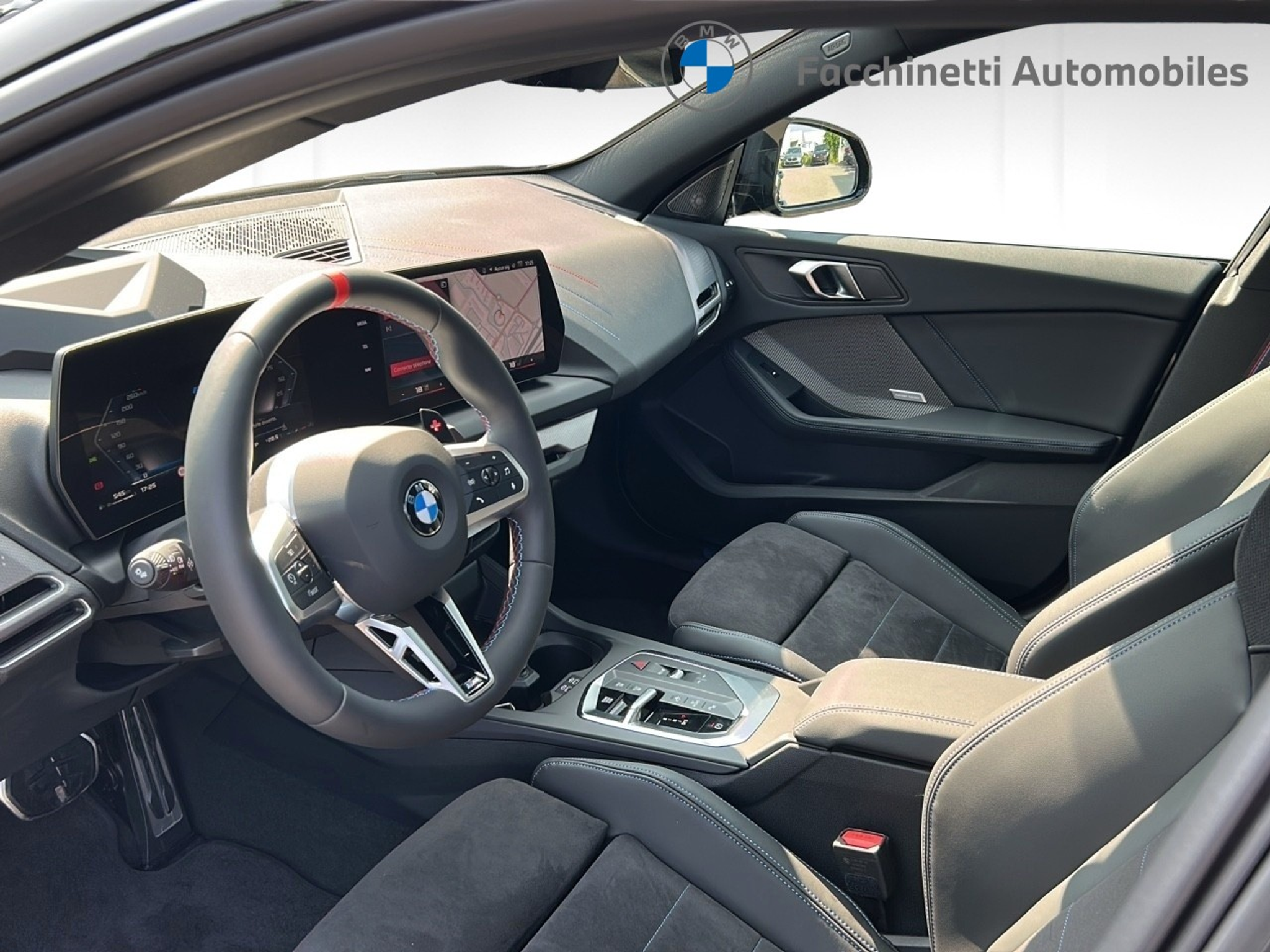 listing desktop thumbnail image 9