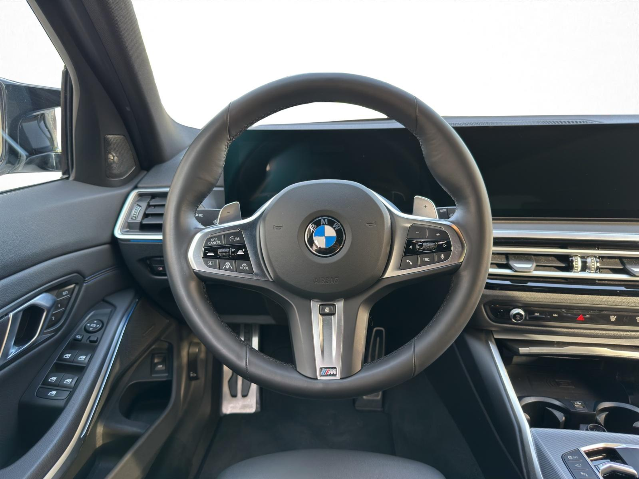 listing desktop thumbnail image 10