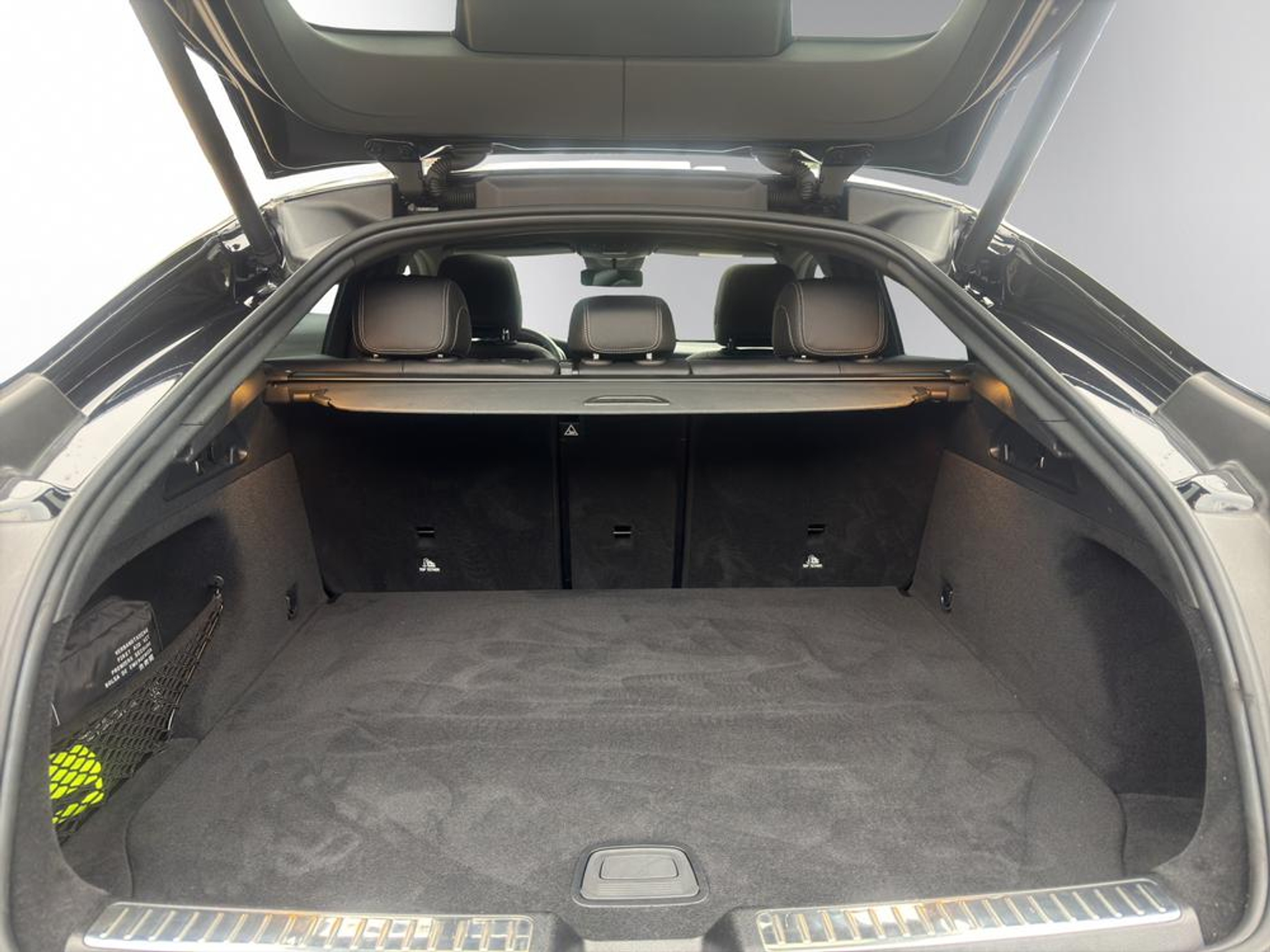 listing desktop thumbnail image 14