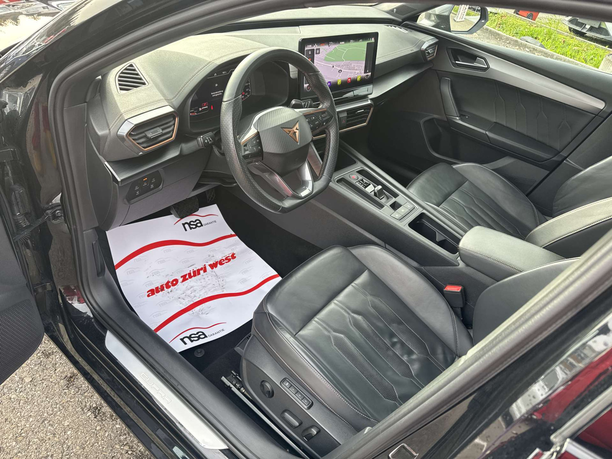 listing desktop thumbnail image 5