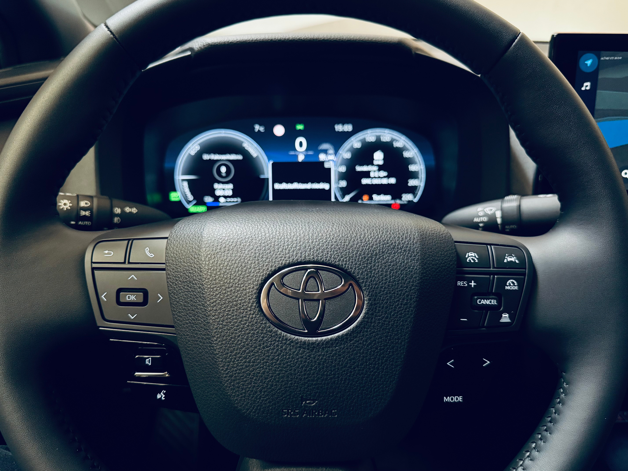 listing desktop thumbnail image 17