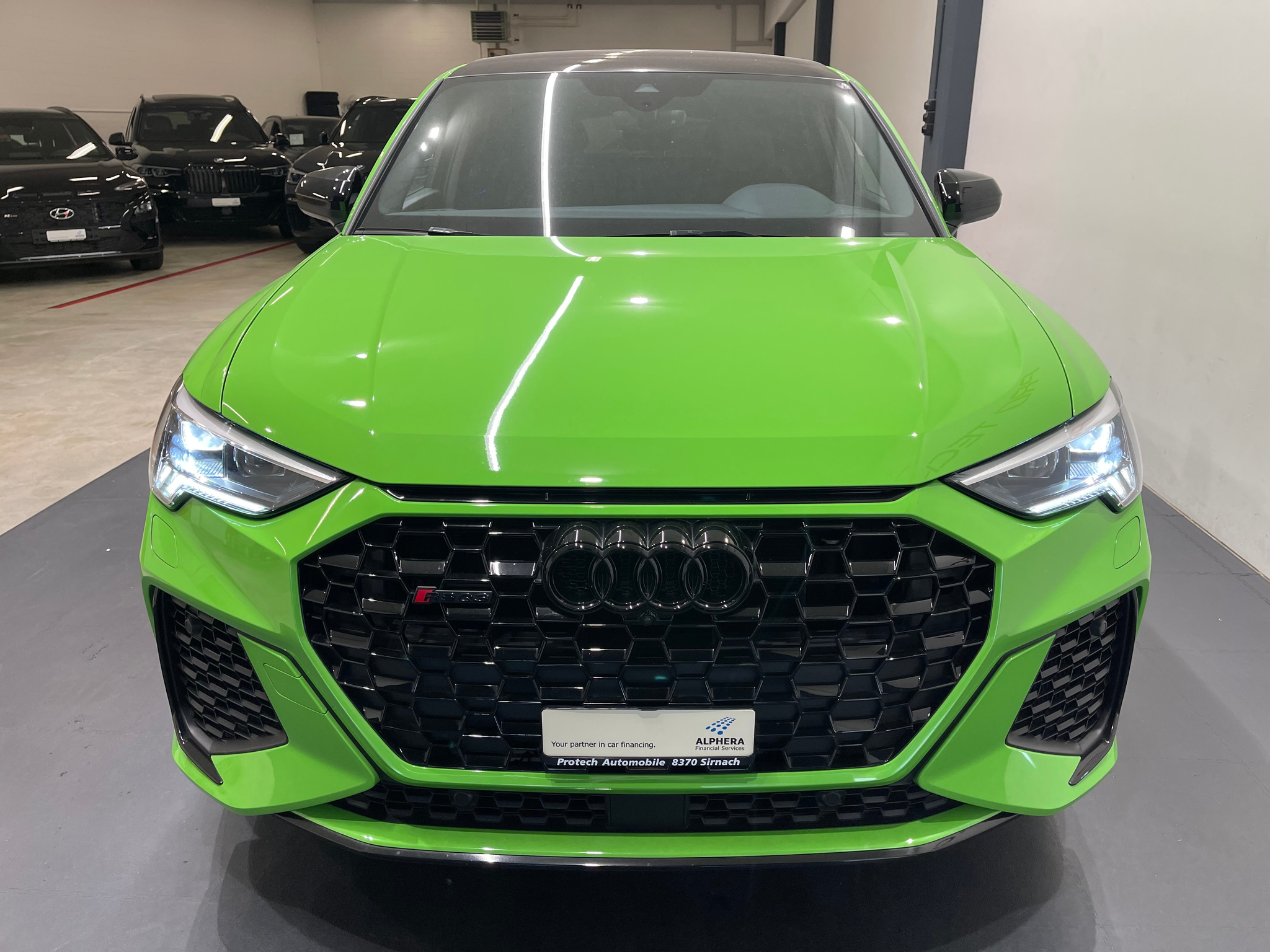 listing desktop thumbnail image 5