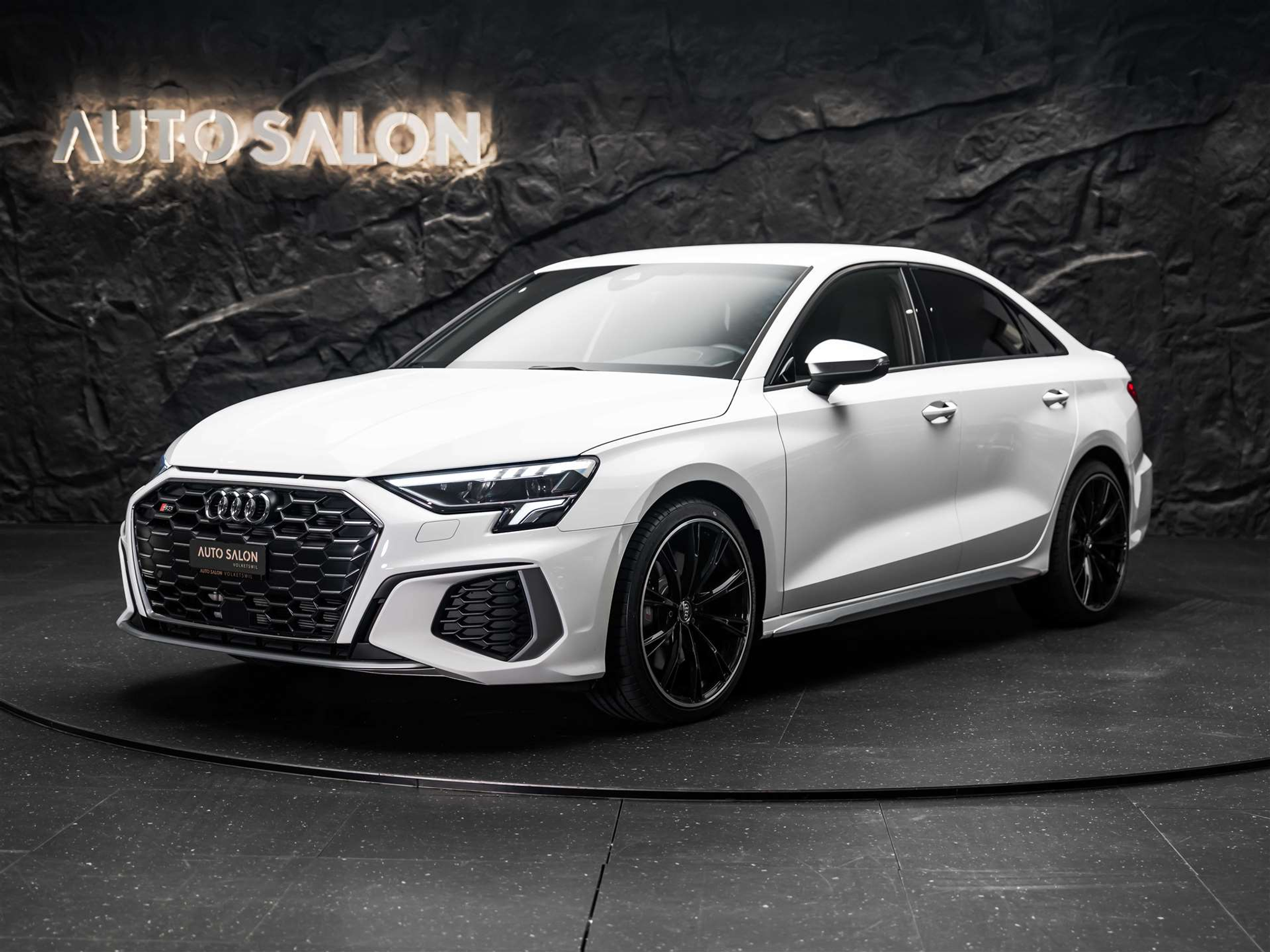 car-image-0