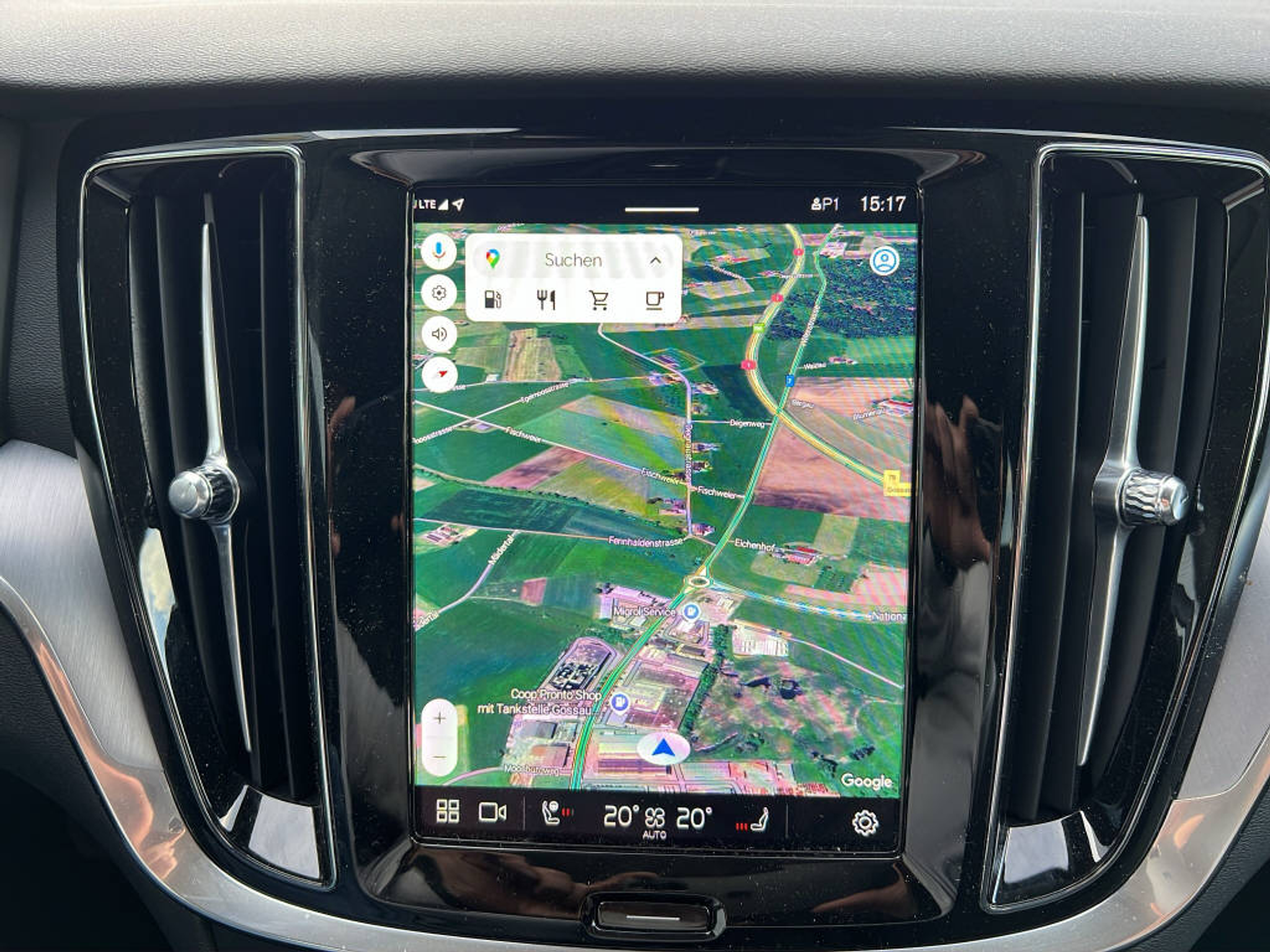 listing desktop thumbnail image 16