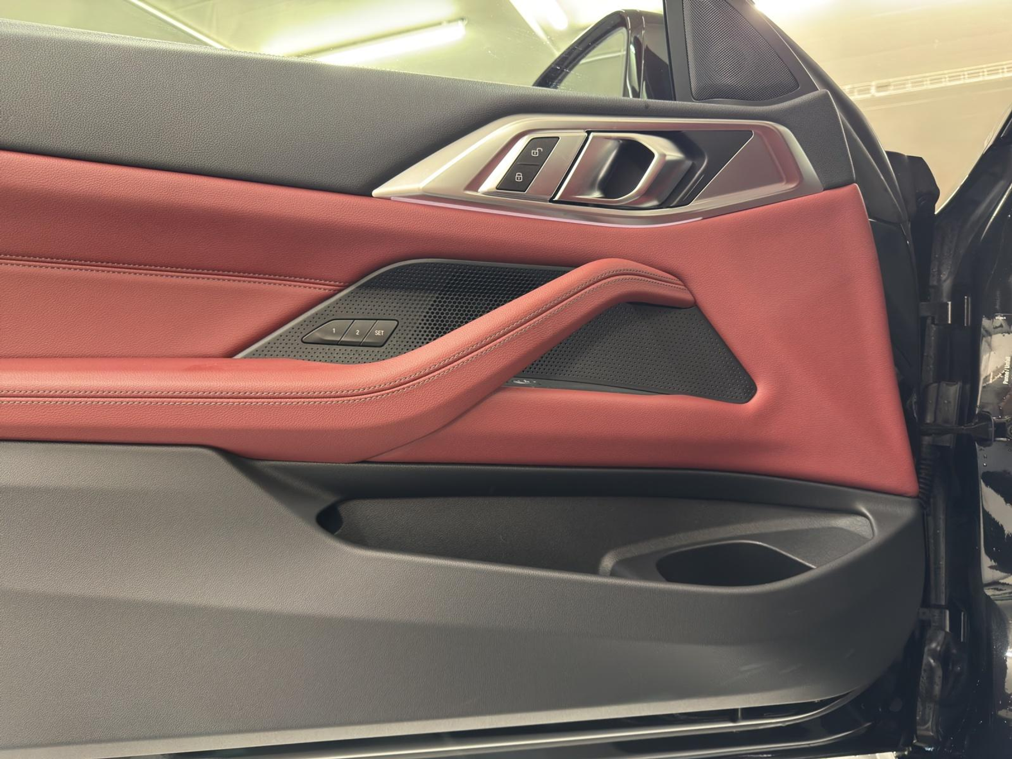 listing desktop thumbnail image 12