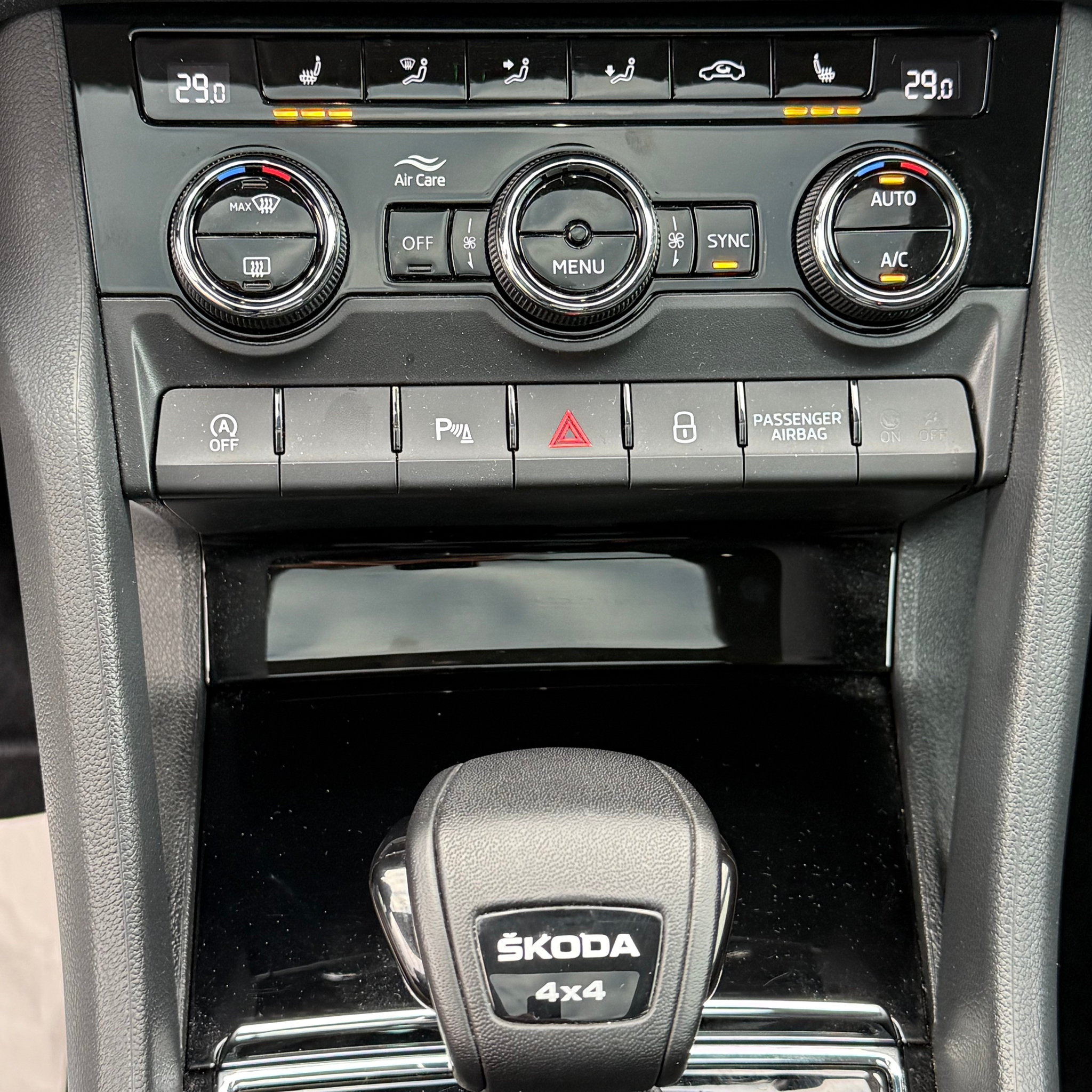 listing desktop thumbnail image 12