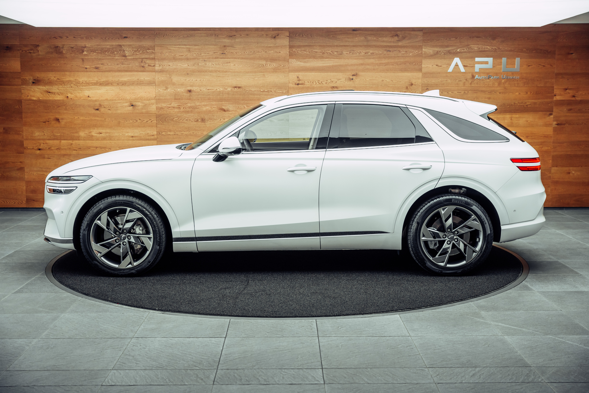 listing desktop thumbnail image 8