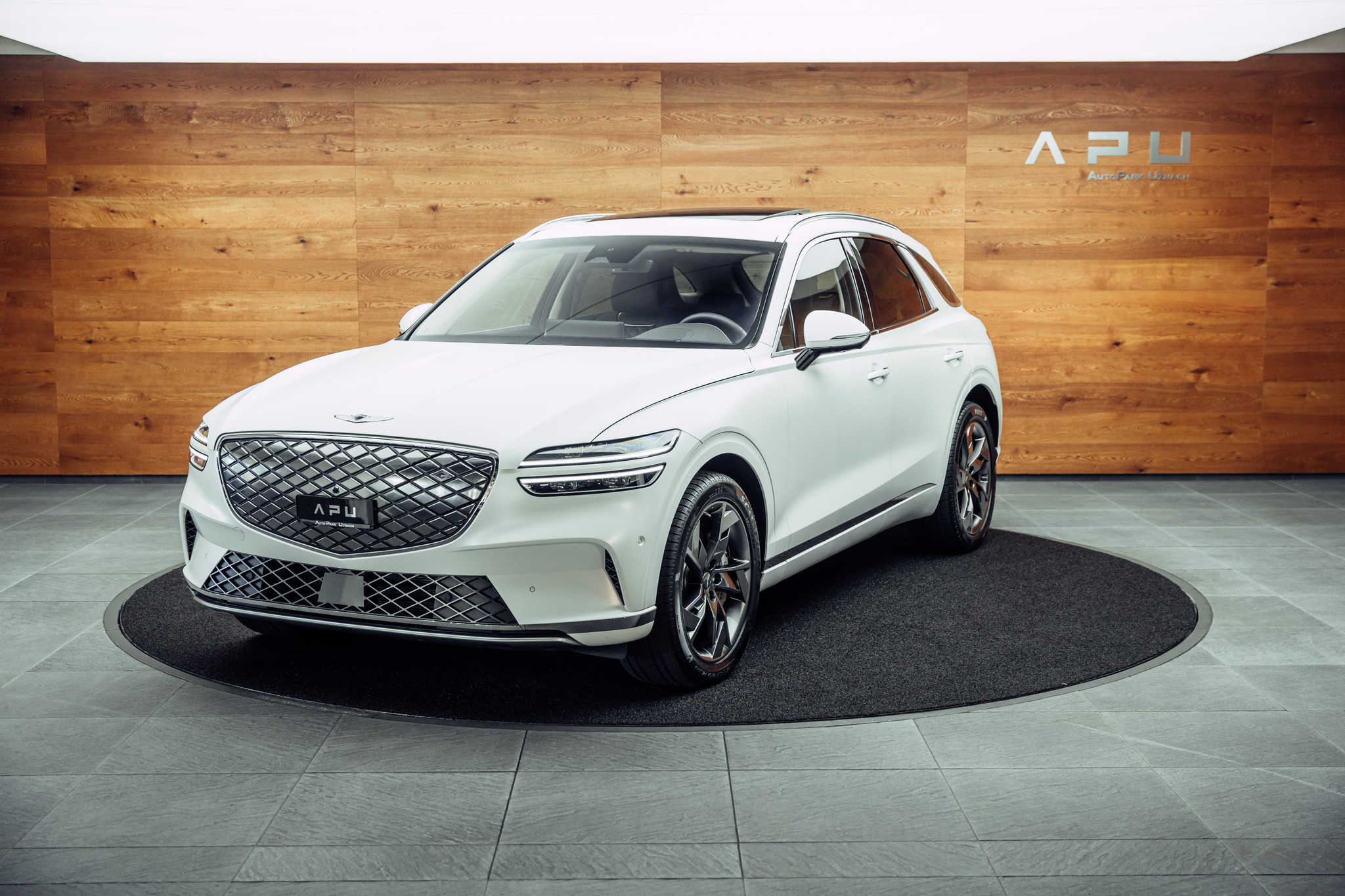 listing desktop thumbnail image 3